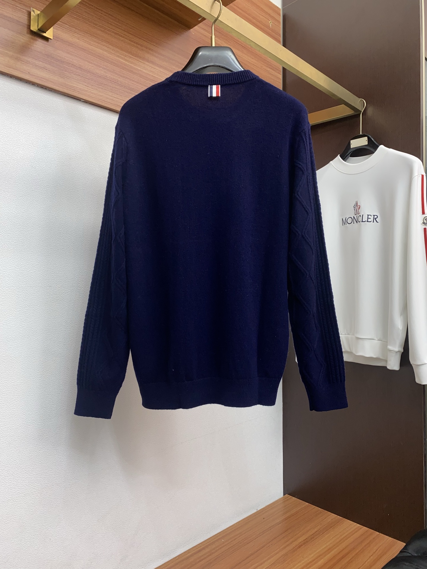 🌾 巴宝莉 2025官网秋冬季最新款圆领毛衣，专柜同步在售爆款！特供羊绒面料.手感舒适.可直接接触皮肤，