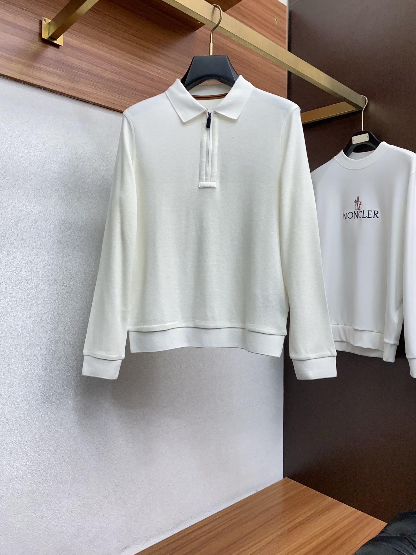 杰尼亚 2025ss新品时尚休闲翻领单穿商务休闲高档精纺纯长袖半拉链Polo衫 舒适保暖！抗起球👍🏼不刺