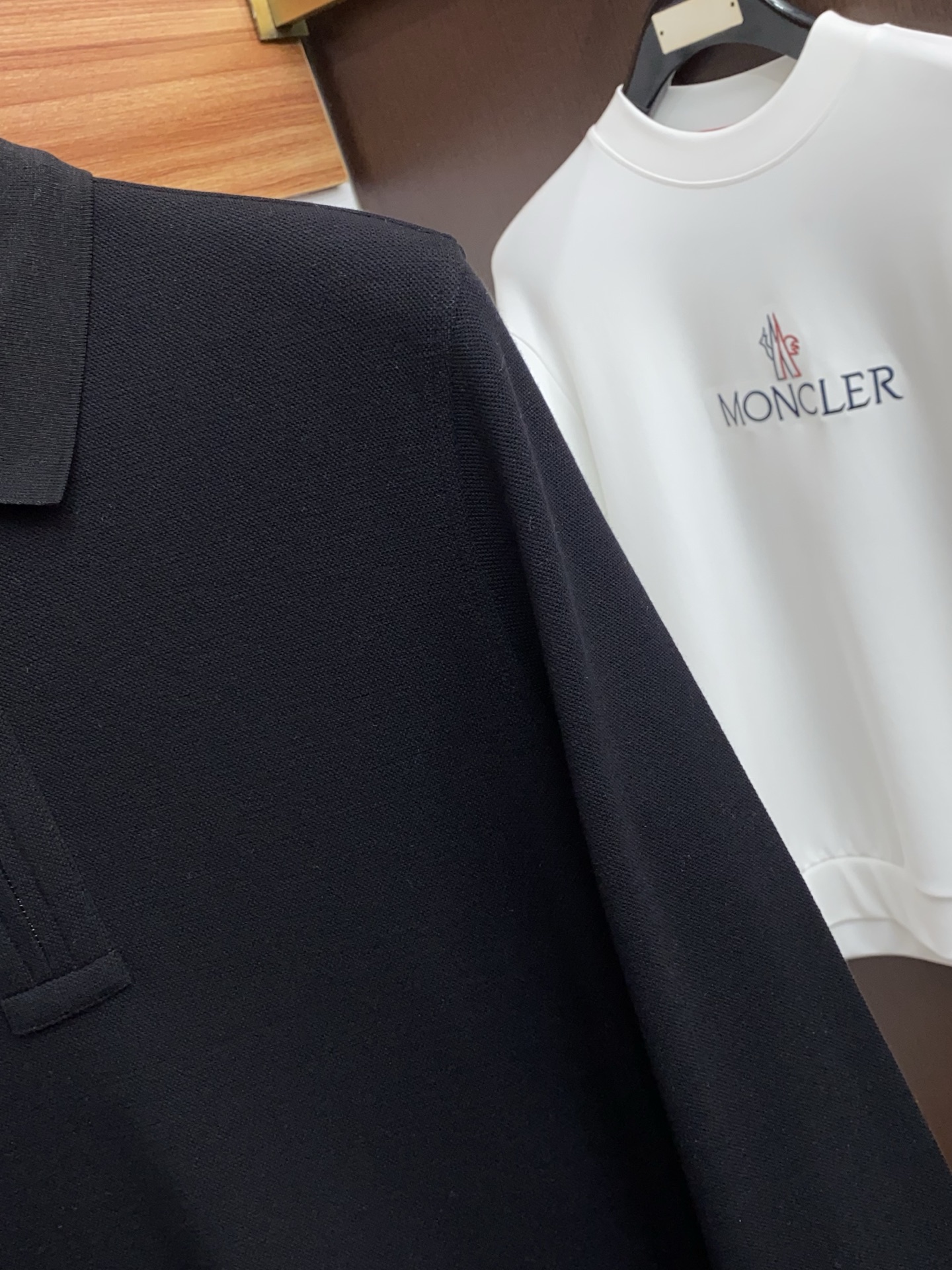 杰尼亚 2025ss新品时尚休闲翻领单穿商务休闲高档精纺纯长袖半拉链Polo衫 舒适保暖！抗起球👍🏼不刺