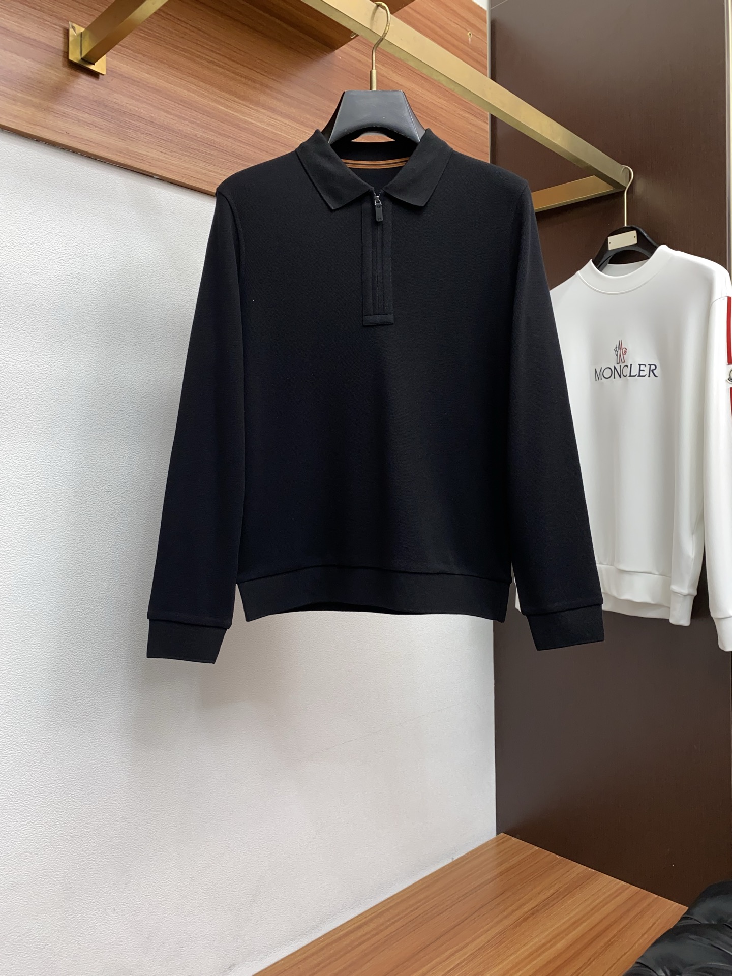 杰尼亚 2025ss新品时尚休闲翻领单穿商务休闲高档精纺纯长袖半拉链Polo衫 舒适保暖！抗起球👍🏼不刺