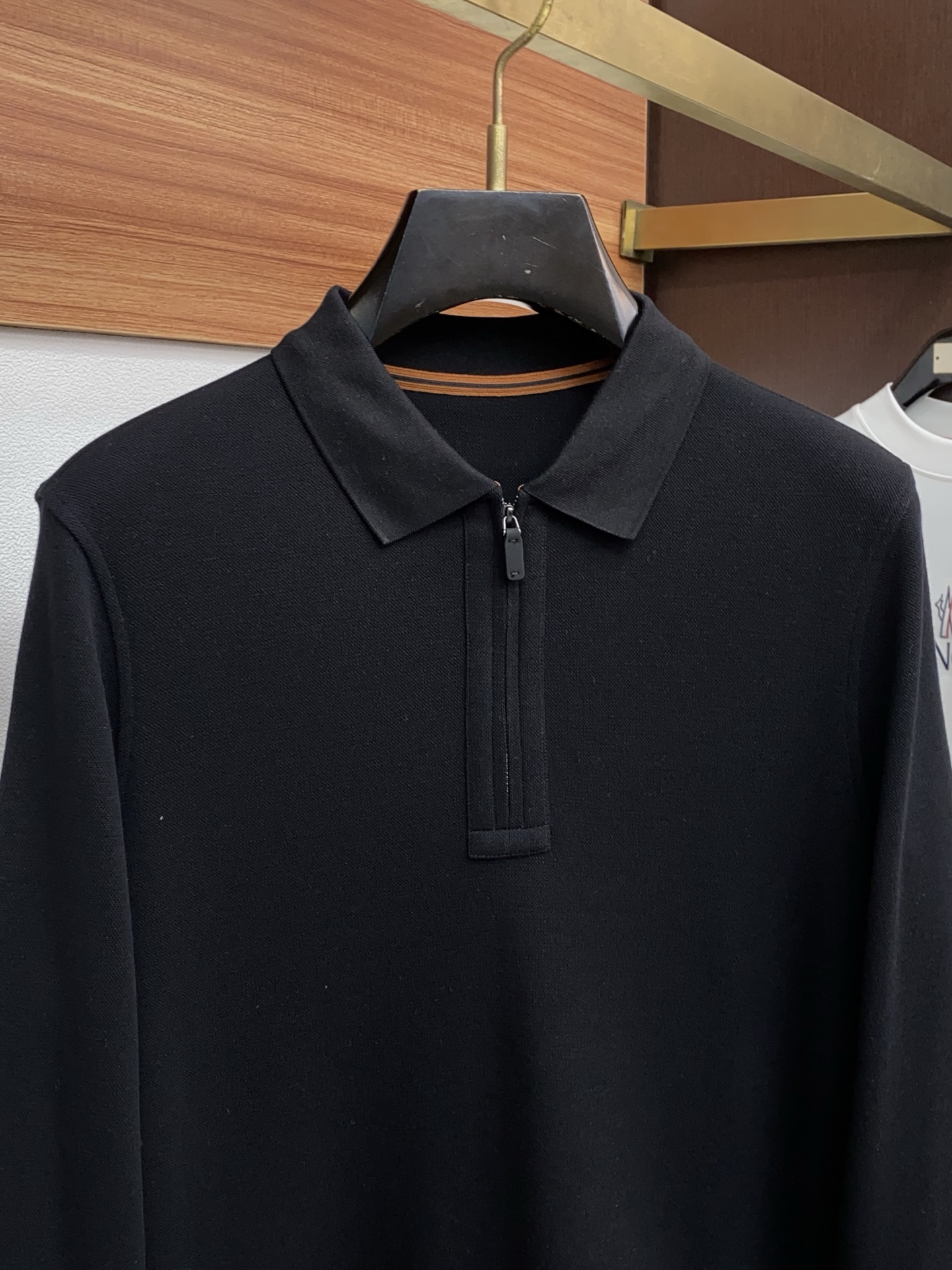 杰尼亚 2025ss新品时尚休闲翻领单穿商务休闲高档精纺纯长袖半拉链Polo衫 舒适保暖！抗起球👍🏼不刺