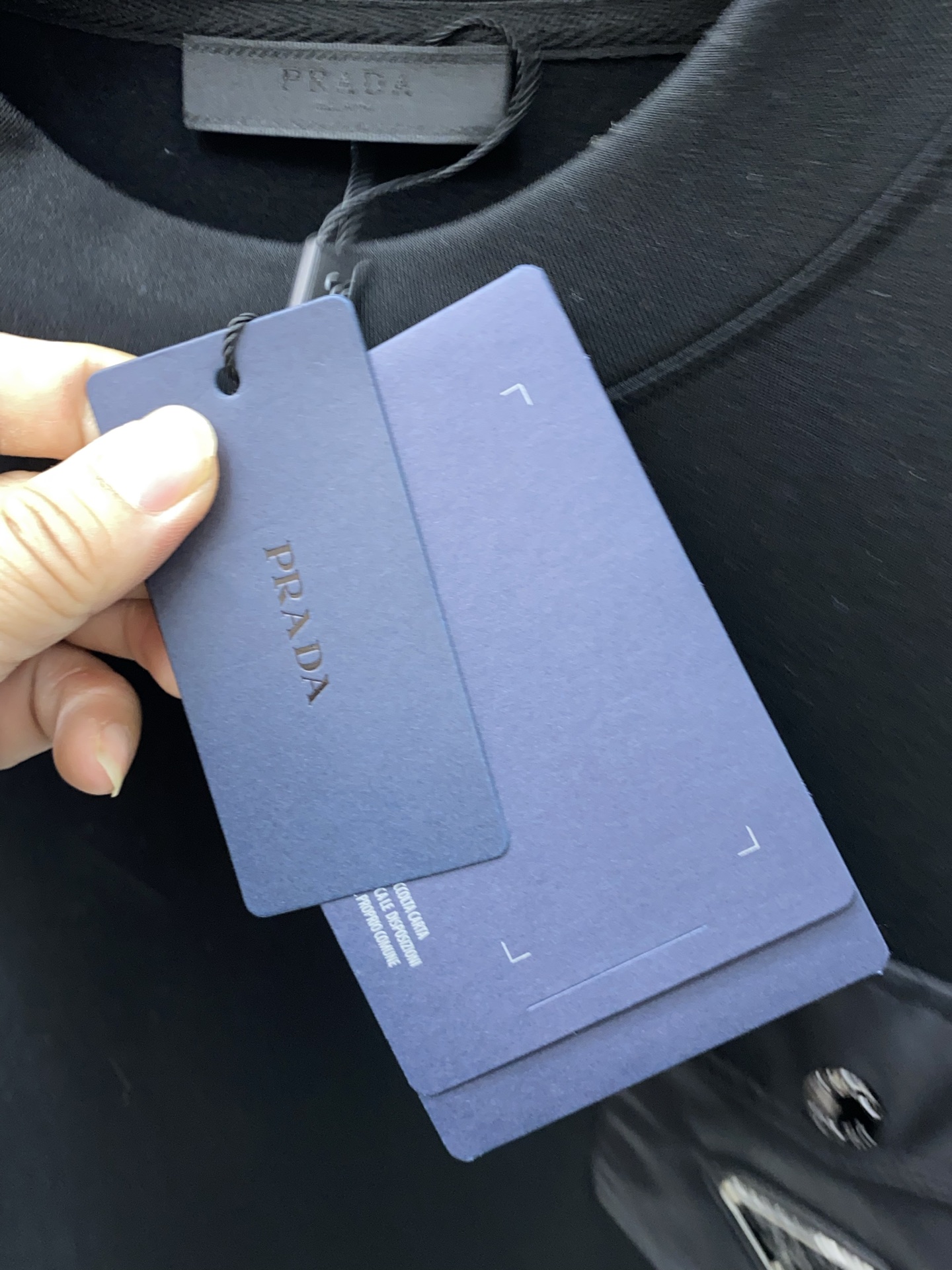 普拉达 2025 秋冬AW新品，时尚休闲打底加厚长袖卫衣专柜同步有售，进口加厚莫戴尔长绒棉拉绒面料，工艺