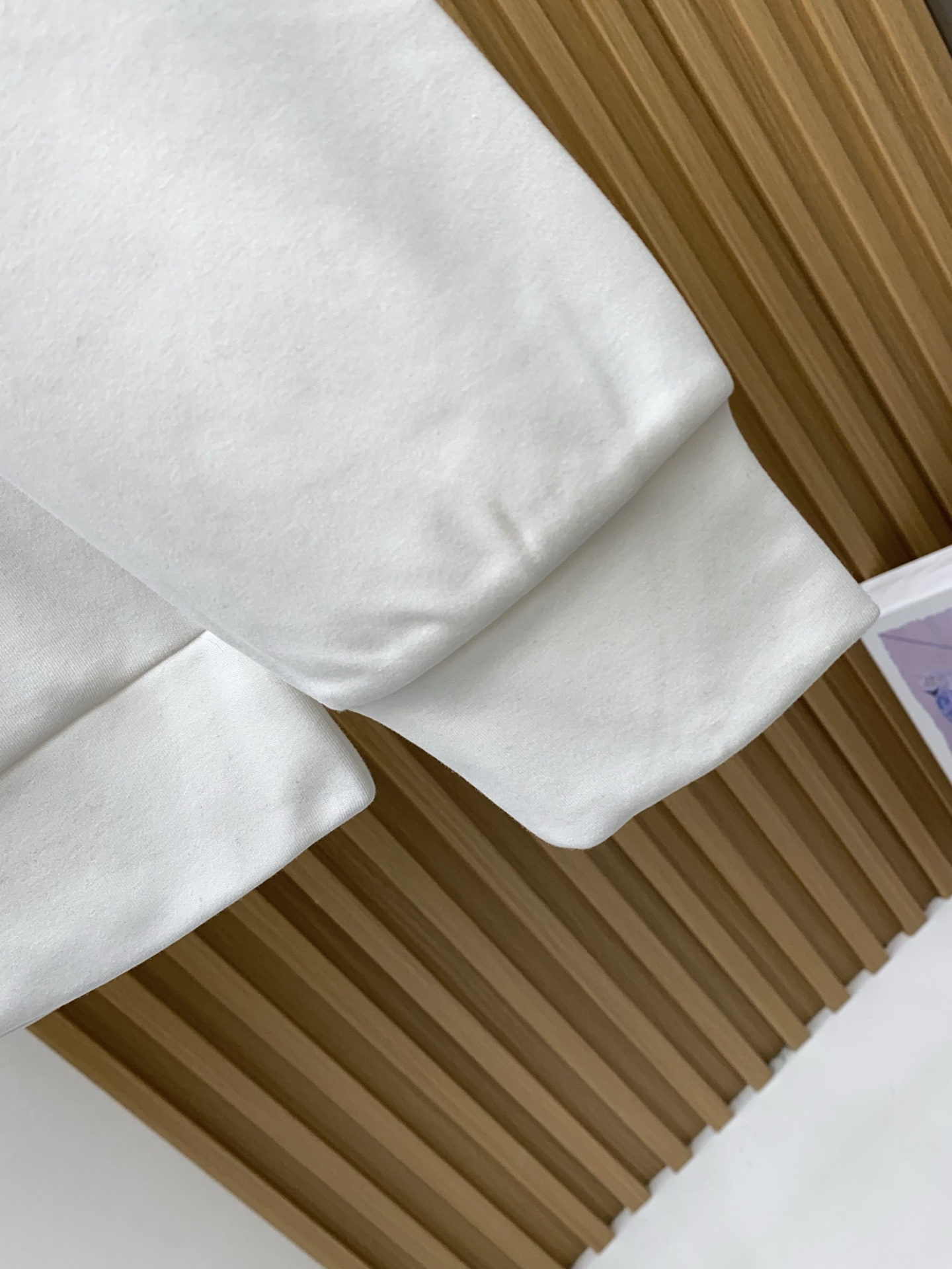 普拉达 2025 秋冬AW新品，时尚休闲打底加厚长袖卫衣专柜同步有售，进口加厚莫戴尔长绒棉拉绒面料，工艺