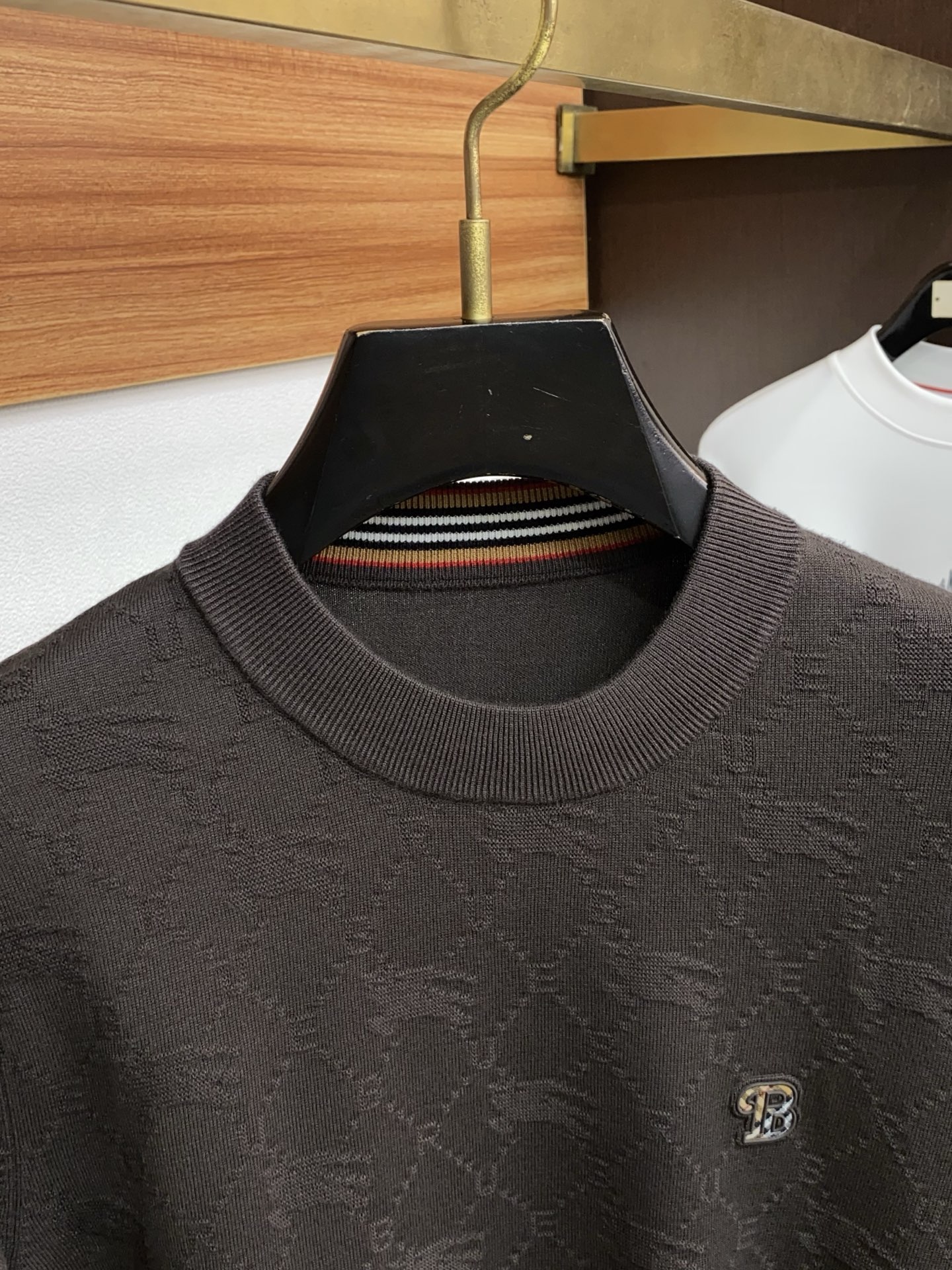 巴宝莉 2025FW男士秋冬羊毛混纺毛衣 打底外穿毛衣 针织衫休闲日常穿搭单品！上身修饰身形、定制面料将