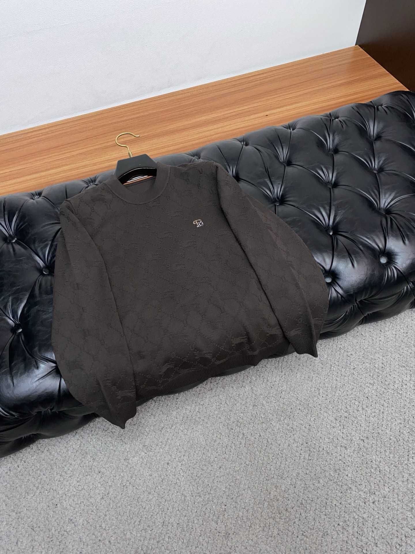 巴宝莉 2025FW男士秋冬羊毛混纺毛衣 打底外穿毛衣 针织衫休闲日常穿搭单品！上身修饰身形、定制面料将