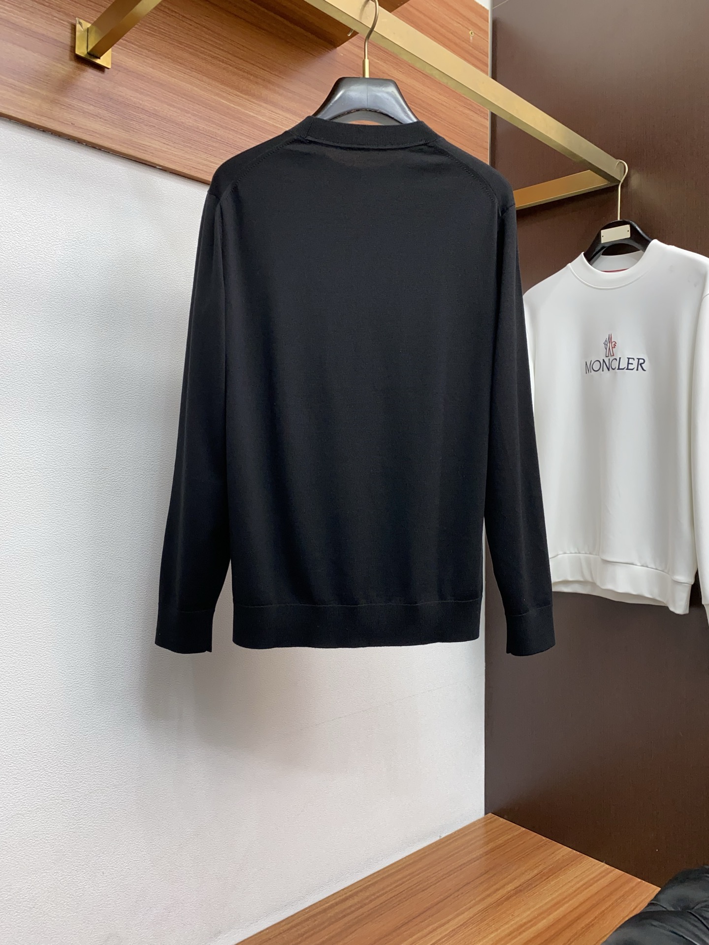 巴宝莉25秋冬高品质 百分百绵羊毛圆领毛衣精品棉羊毛毛衣 男款高端定制臻品系列 隶属品牌高端主线 专利顶