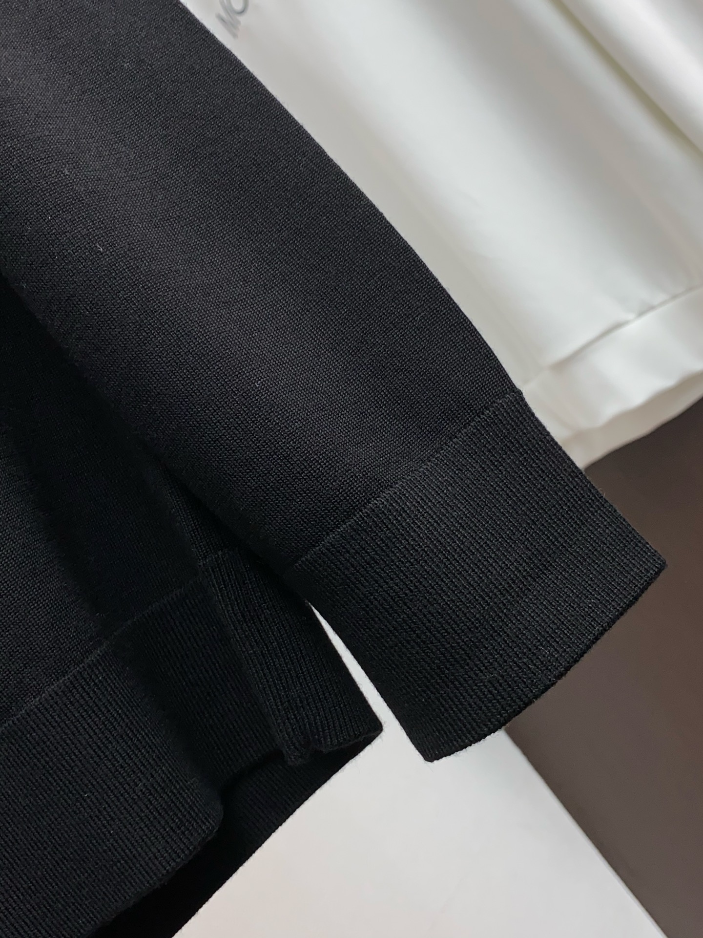 巴宝莉25秋冬高品质 百分百绵羊毛圆领毛衣精品棉羊毛毛衣 男款高端定制臻品系列 隶属品牌高端主线 专利顶