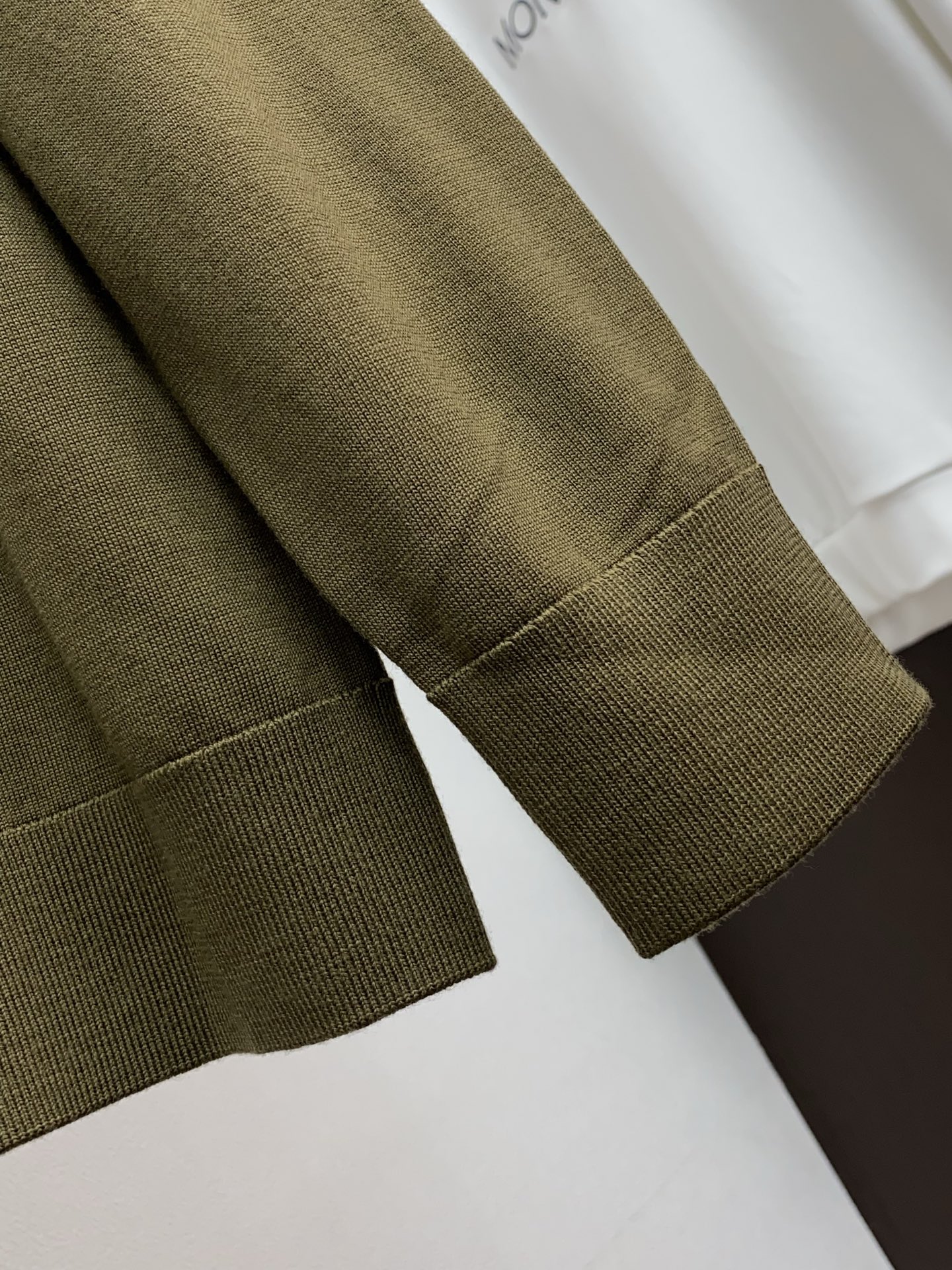 巴宝莉25秋冬高品质 百分百绵羊毛圆领毛衣精品棉羊毛毛衣 男款高端定制臻品系列 隶属品牌高端主线 专利顶