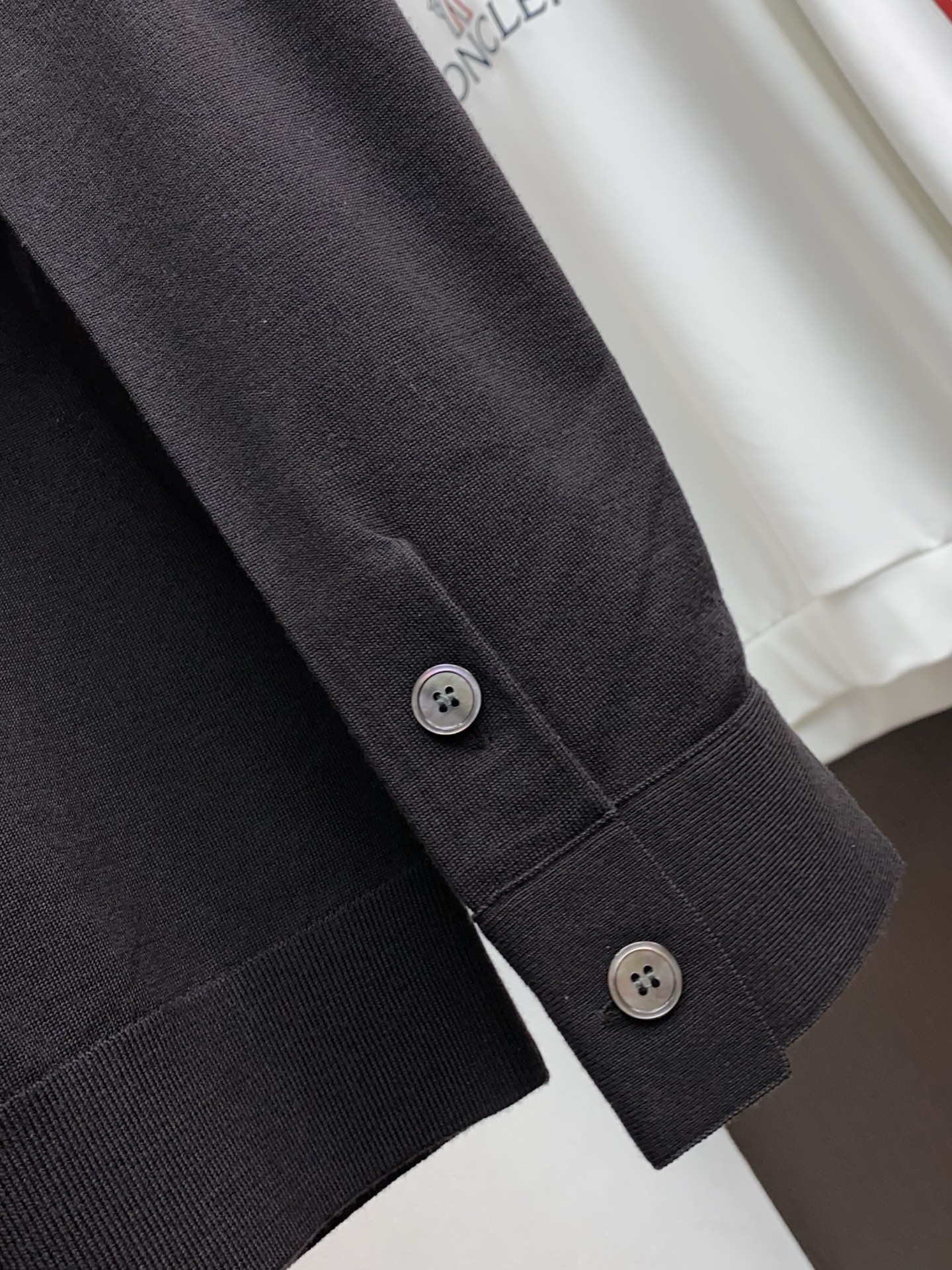 杰尼亚 25秋冬高品质 百分百绵羊毛圆领开衫毛衣精品棉羊毛专柜同步系列毛衣 男款高端定制臻品系列 隶属品