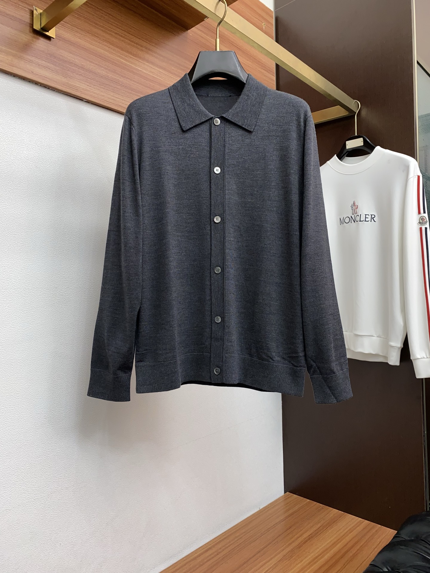 杰尼亚 25秋冬高品质 百分百绵羊毛翻领毛衣精品棉羊毛专柜同步系列毛衣 男款高端定制臻品系列 隶属品牌高