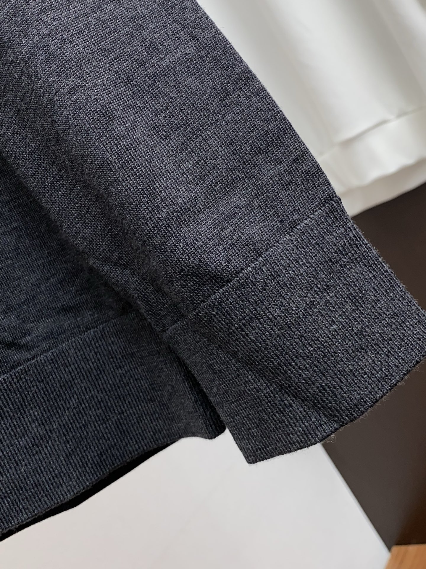 杰尼亚 25秋冬高品质 百分百绵羊毛翻领毛衣精品棉羊毛专柜同步系列毛衣 男款高端定制臻品系列 隶属品牌高