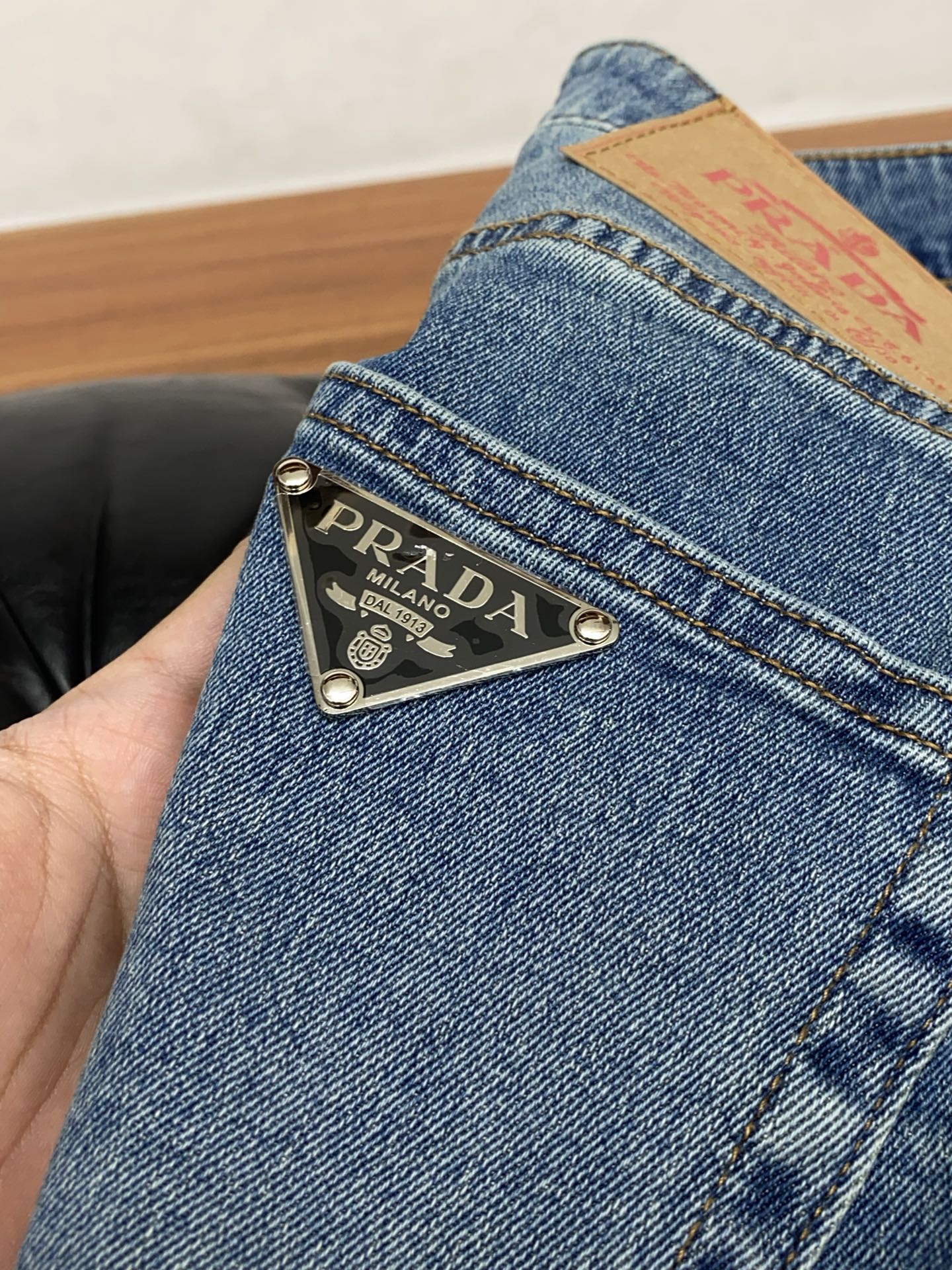 1v 路易威登 2026ss春夏新款修身小直筒牛仔裤 完美洗水工艺 定制顶级五金logo 独家定制微弹面