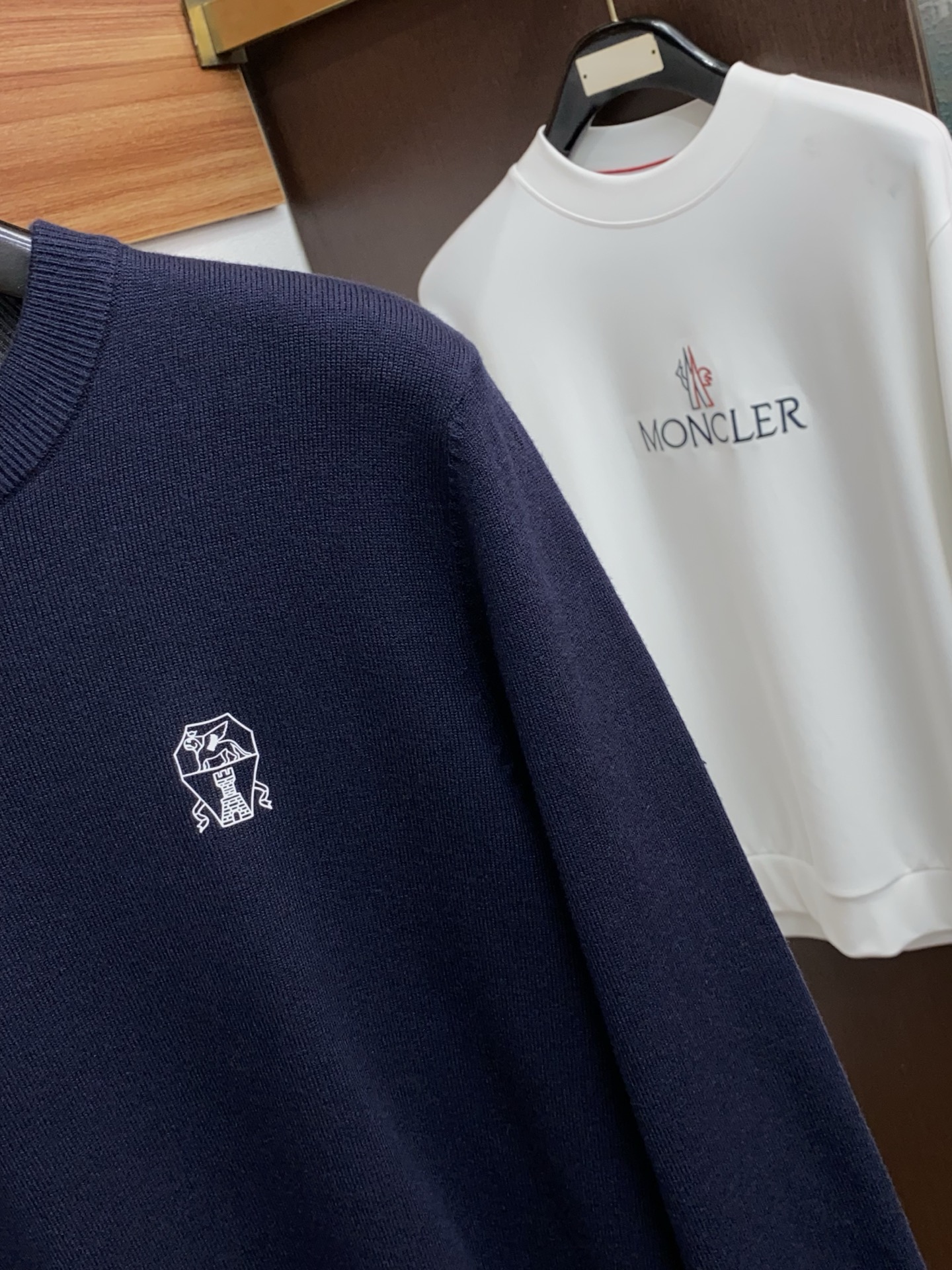 BC 男士高端简约圆领毛衣 ，香港洋行渠道货，纯正血统品质，25年秋冬 新款，经典王牌系列！高端奢华且白