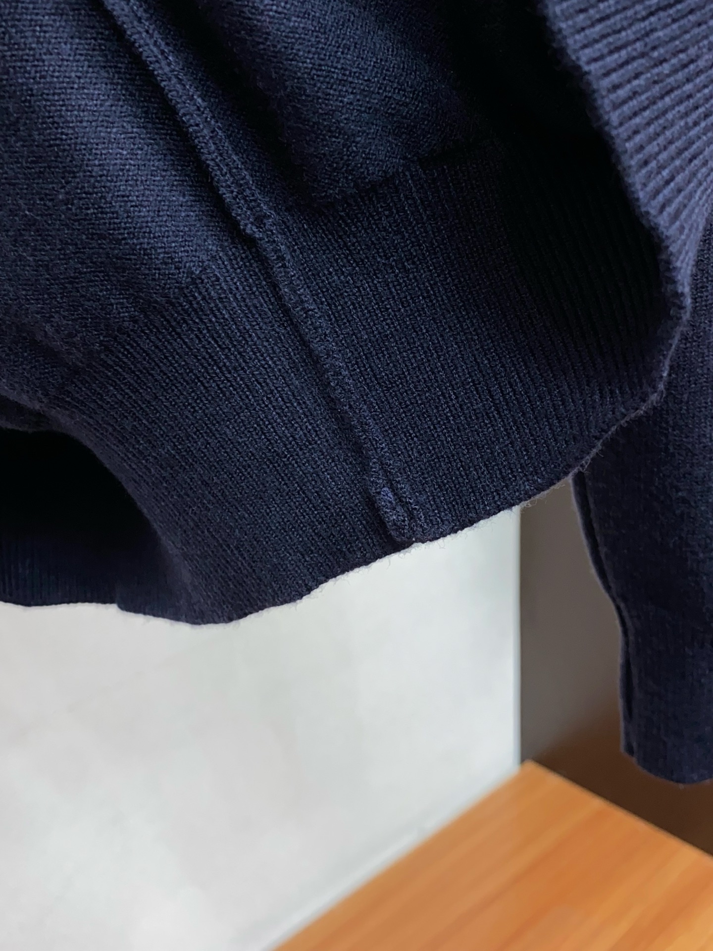 BC 男士高端简约圆领毛衣 ，香港洋行渠道货，纯正血统品质，25年秋冬 新款，经典王牌系列！高端奢华且白