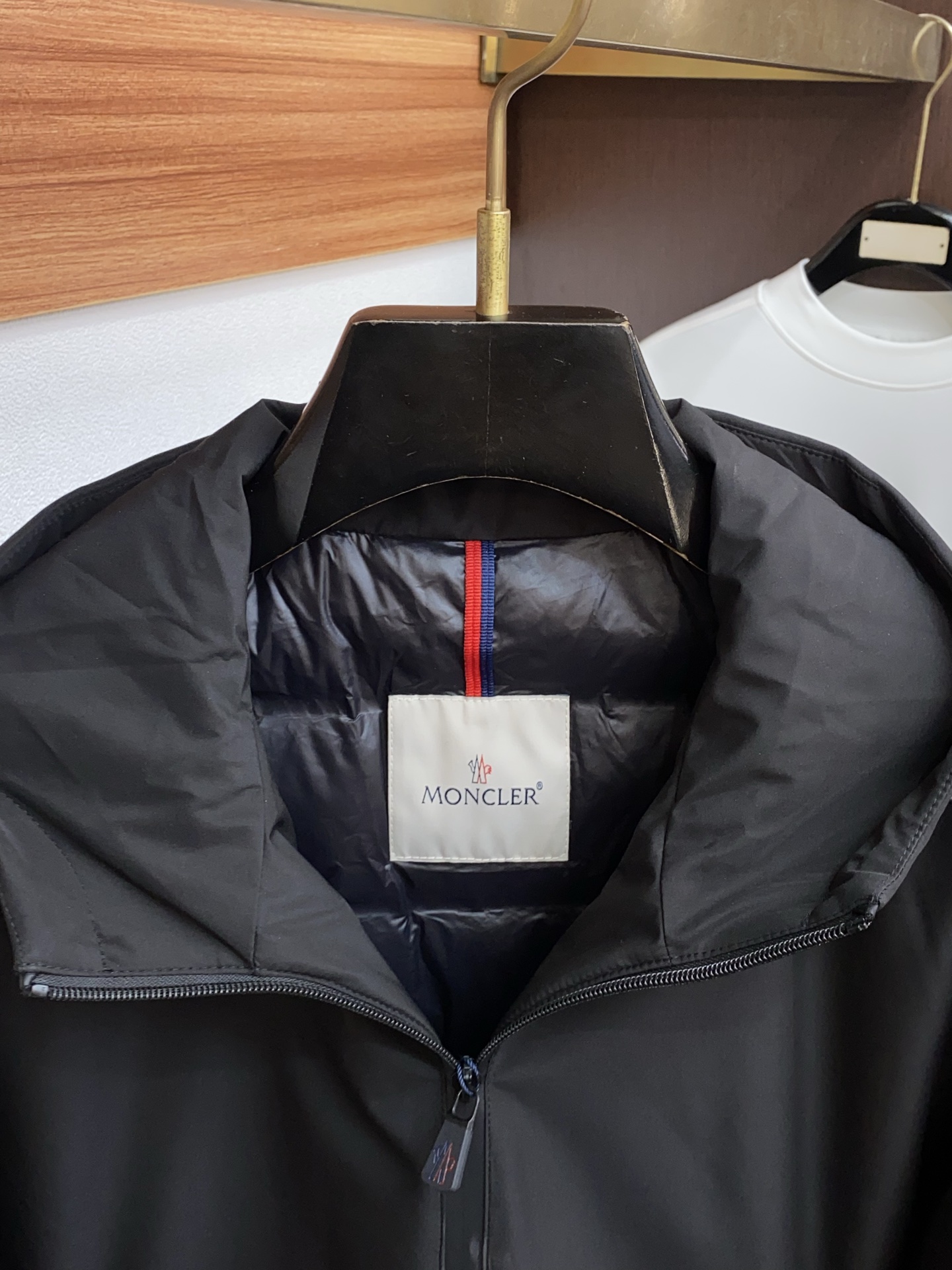 蒙口 高端推荐牛货 2025秋冬款男士原单羽绒服！贵族血统 蓬松感十足 御寒神器 高端顶尖一线成衣，融入