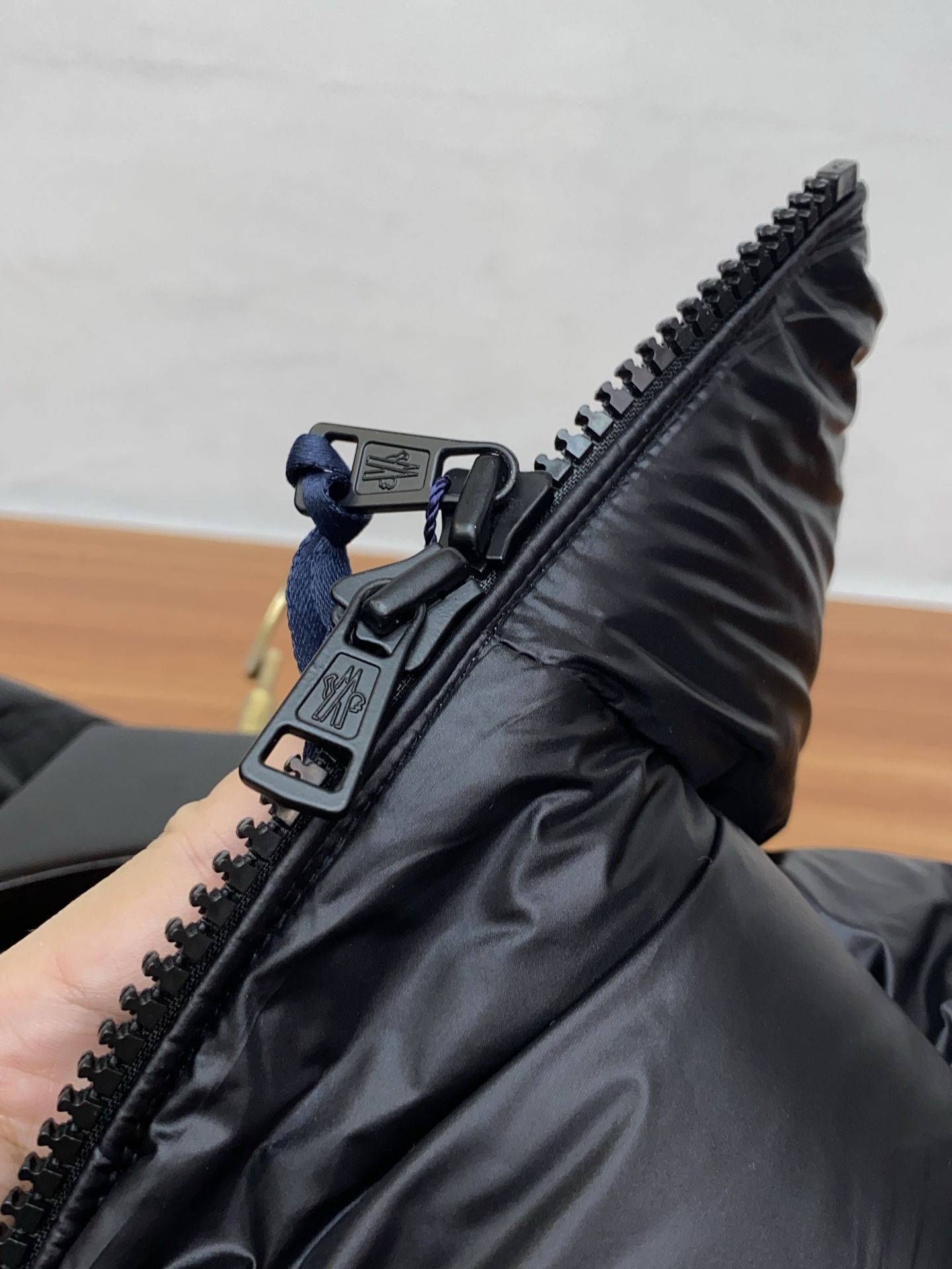 蒙口 独家专供秋冬2025SS新款羽绒服 香港贸易公司货，纯正洋行渠道，同步官网发售，内里填充国标90绒