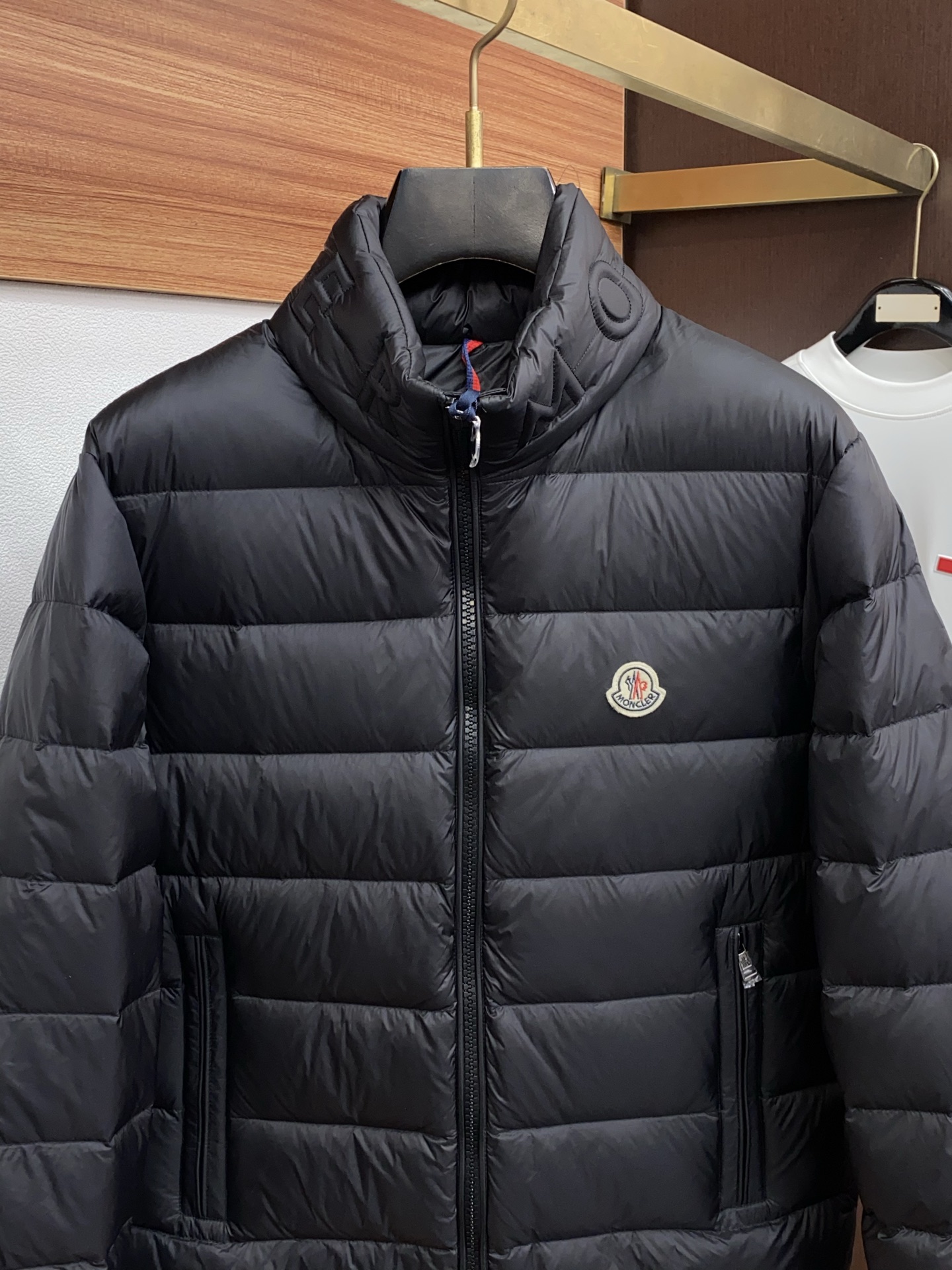 蒙口 高端推荐牛货 2025秋冬款男士原单羽绒服！贵族血统 蓬松感十足 御寒神器 高端顶尖一线成衣，融入