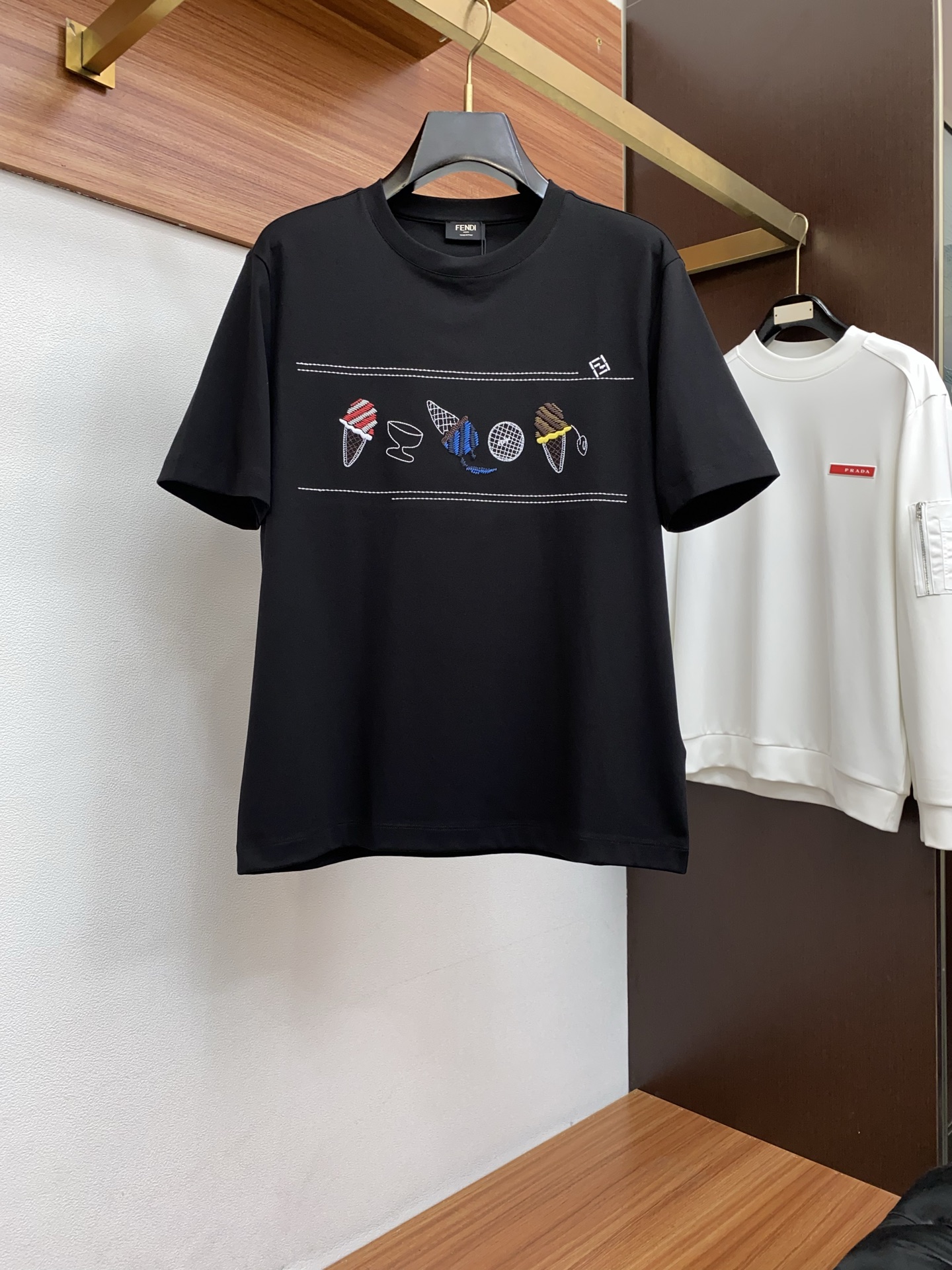 펜디 2026SS 로고 코튼 라운드넥 반팔 티셔츠 1143 Fendi T Shirt