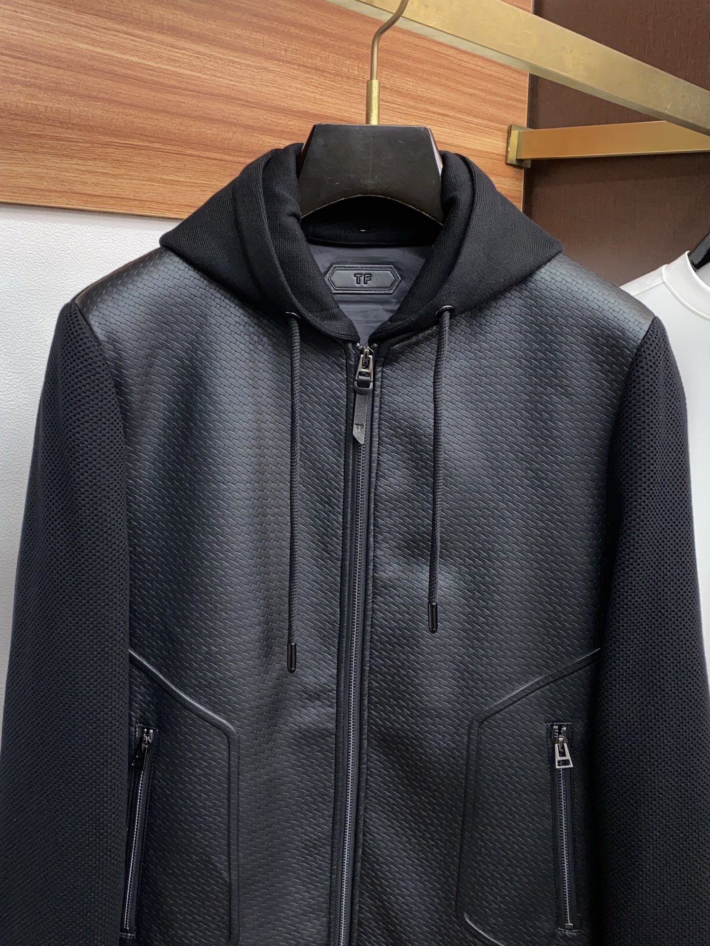 TF 独家专供秋冬2025SS新款针织拼接P皮革羽绒服 香港贸易公司货，纯正洋行渠道，同步官网发售，内里