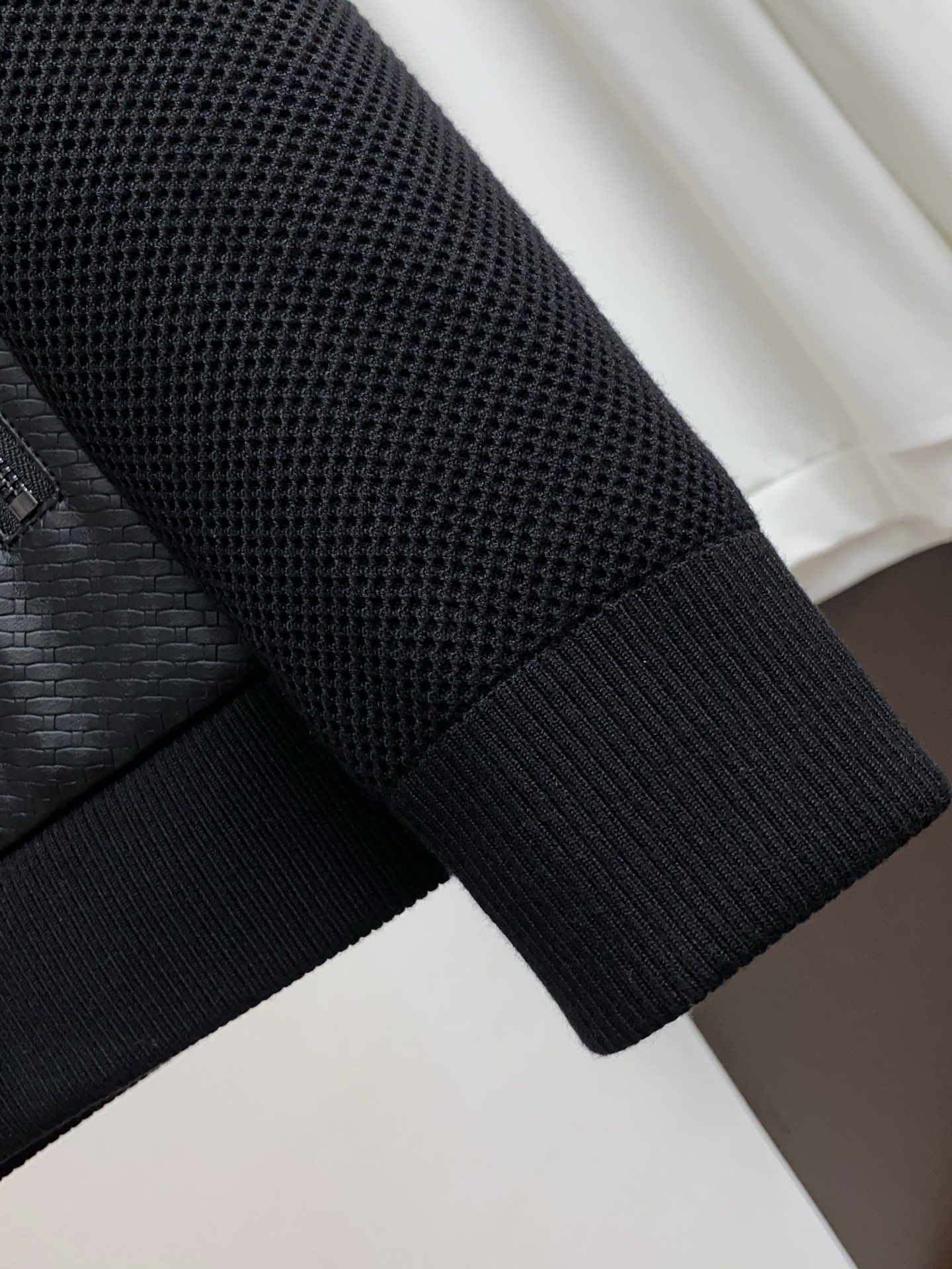 TF 独家专供秋冬2025SS新款针织拼接P皮革羽绒服 香港贸易公司货，纯正洋行渠道，同步官网发售，内里