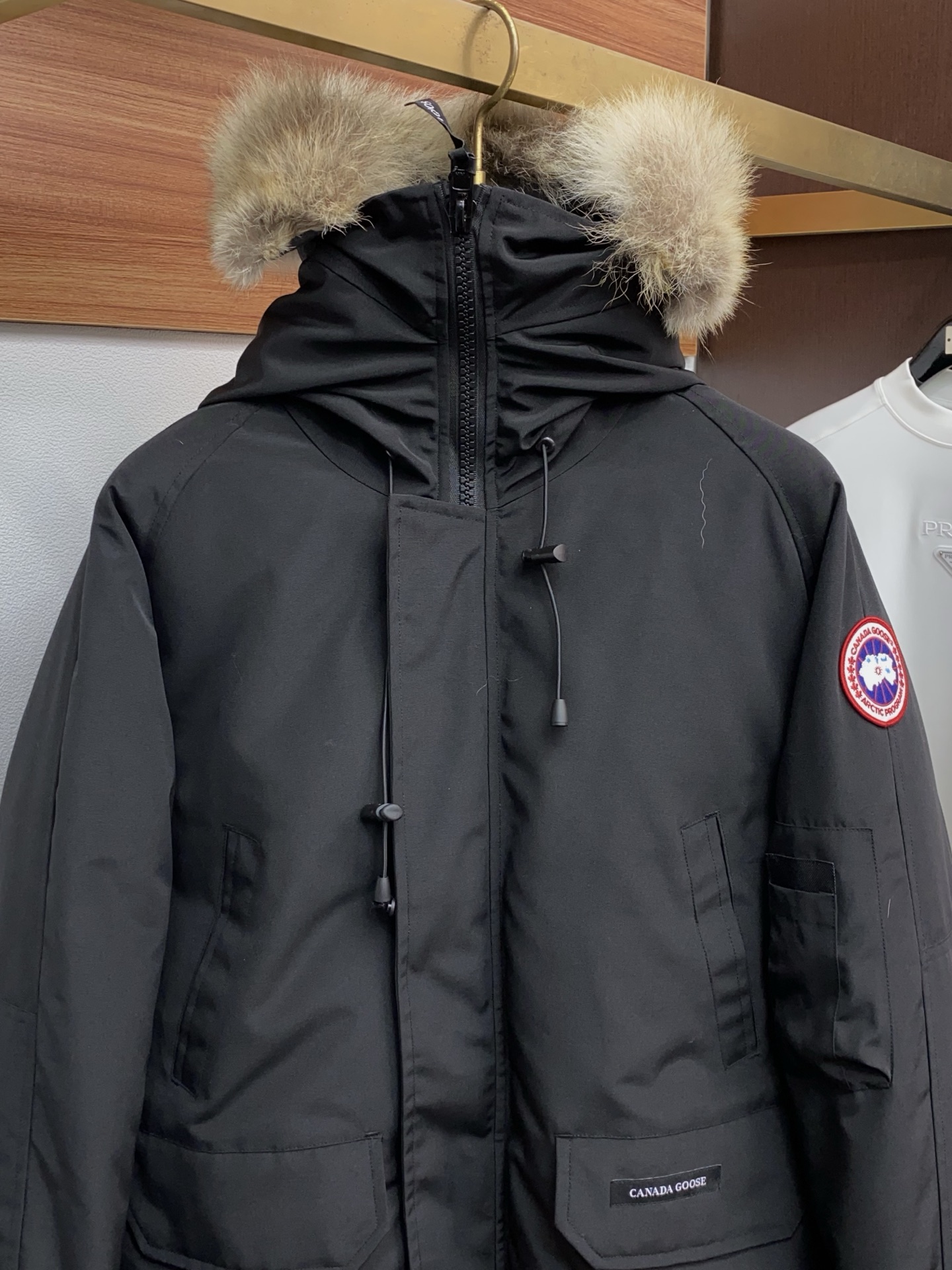 大鹅 25秋冬男士时尚羽绒服 轻奢时尚休闲风格，轻盈保暖柔软！低调系列时尚百搭，就是有型！香港贸易订单款