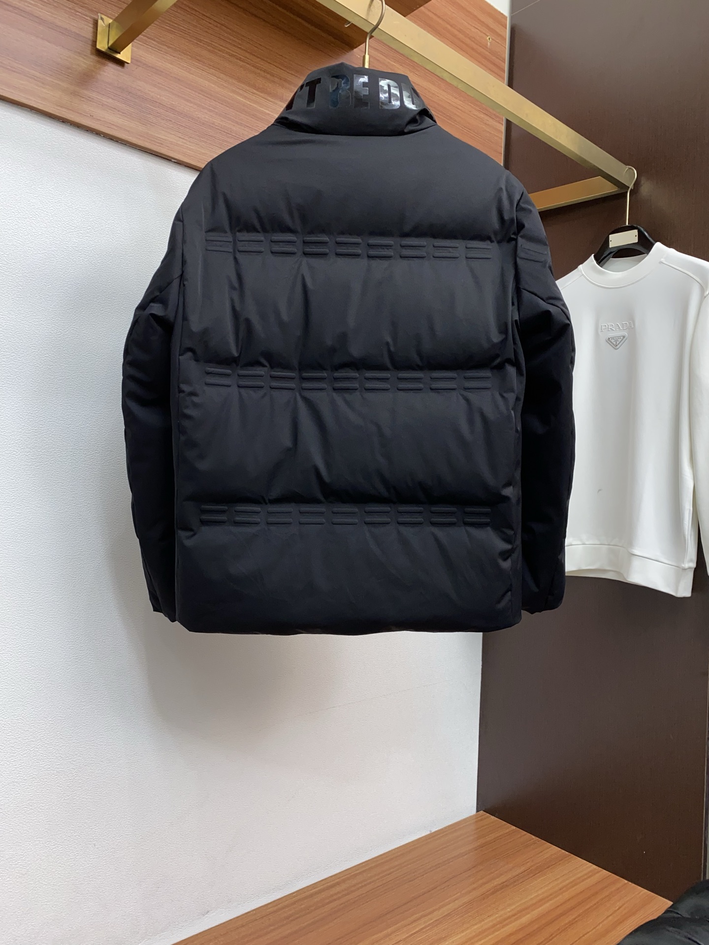 蒙口 高端推荐牛货 2025秋冬款男士原单羽绒服！贵族血统 蓬松感十足 御寒神器 高端顶尖一线成衣，融入