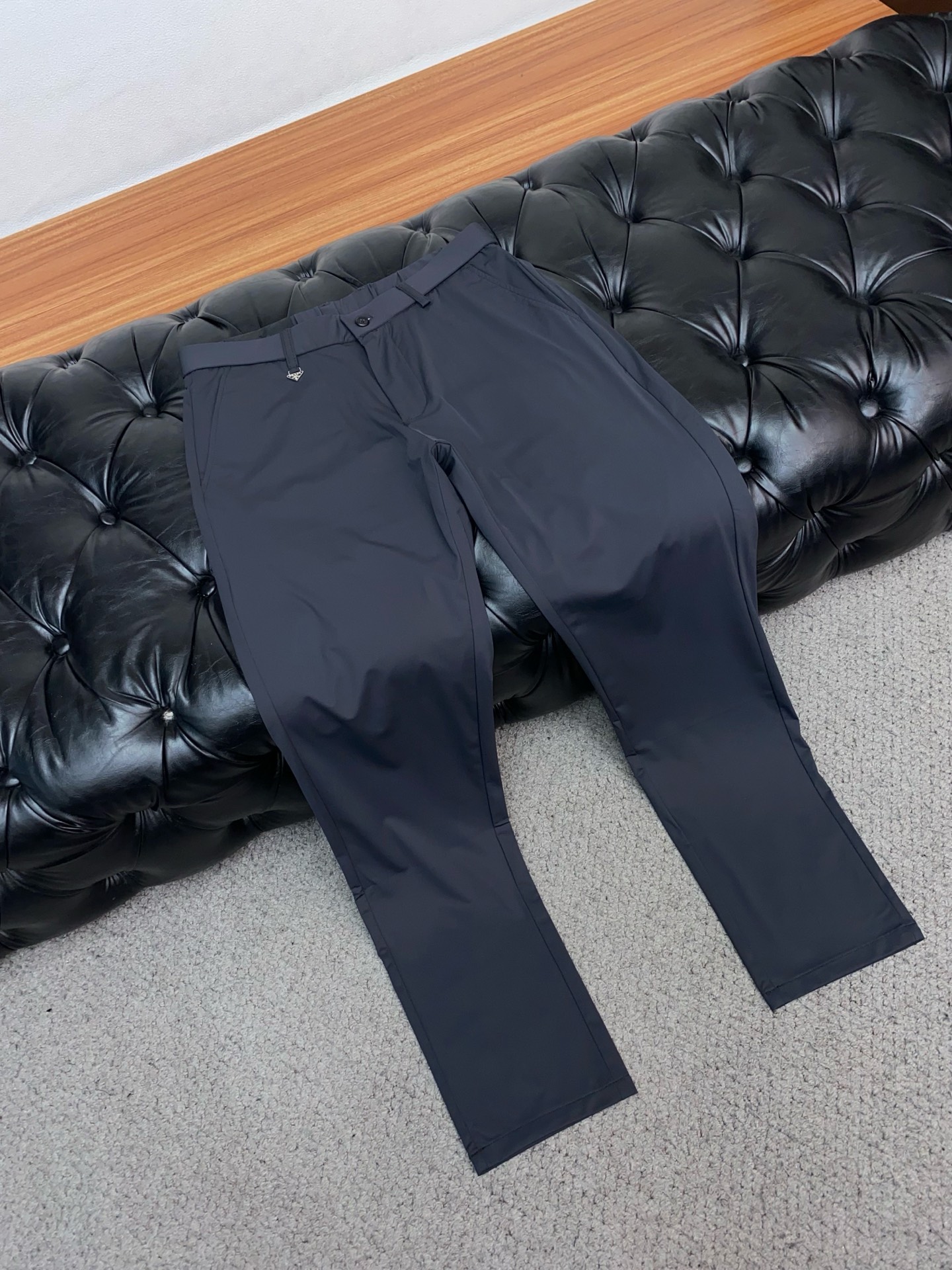 普拉达 2026ss 春夏 新品 原单男士西装休闲裤 每季必出的类型，无需质疑的热卖王牌单品，符合四季最