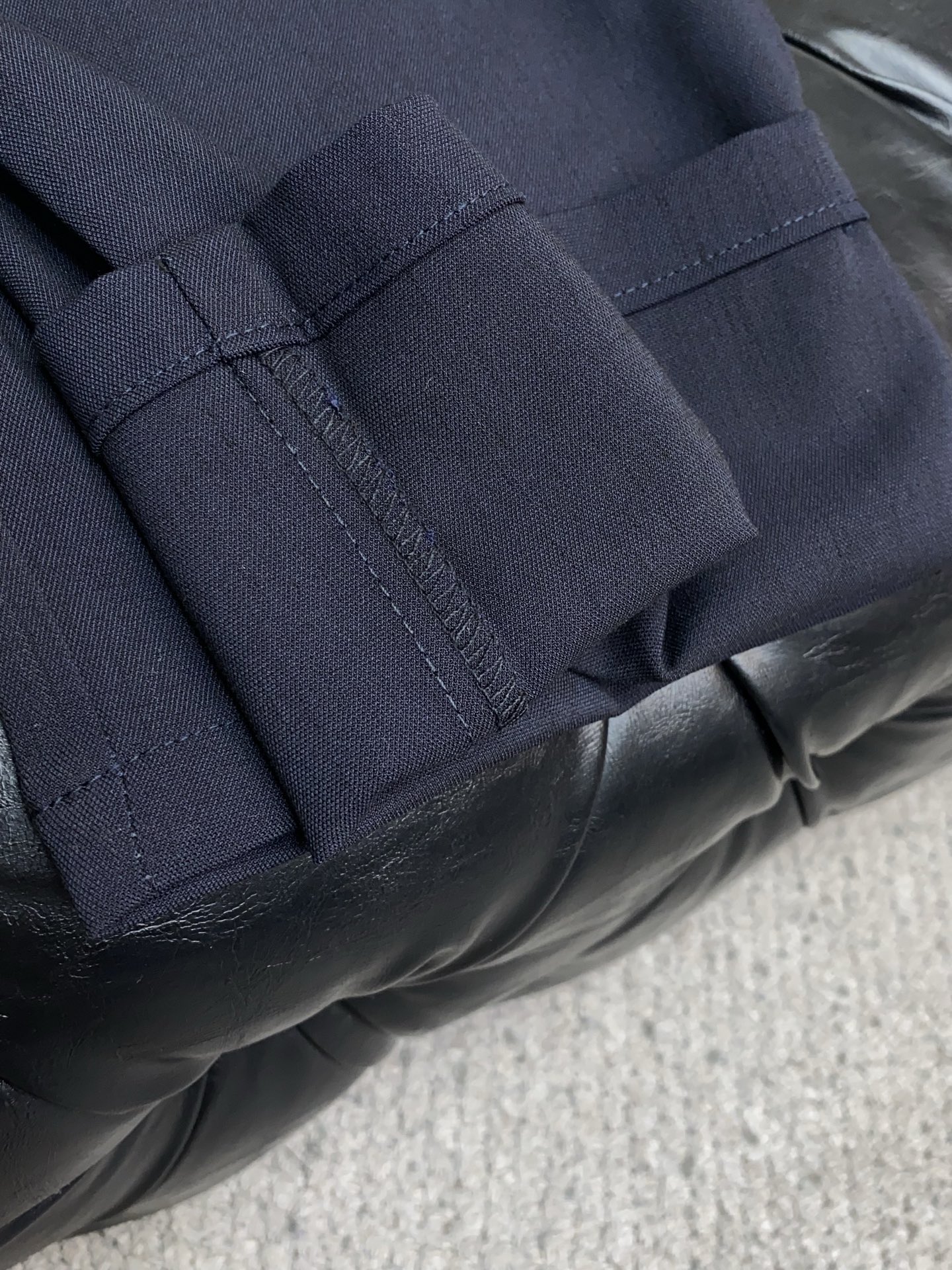 普拉达 2026ss 春夏 新品 原单男士西装休闲裤 每季必出的类型，无需质疑的热卖王牌单品，符合四季最