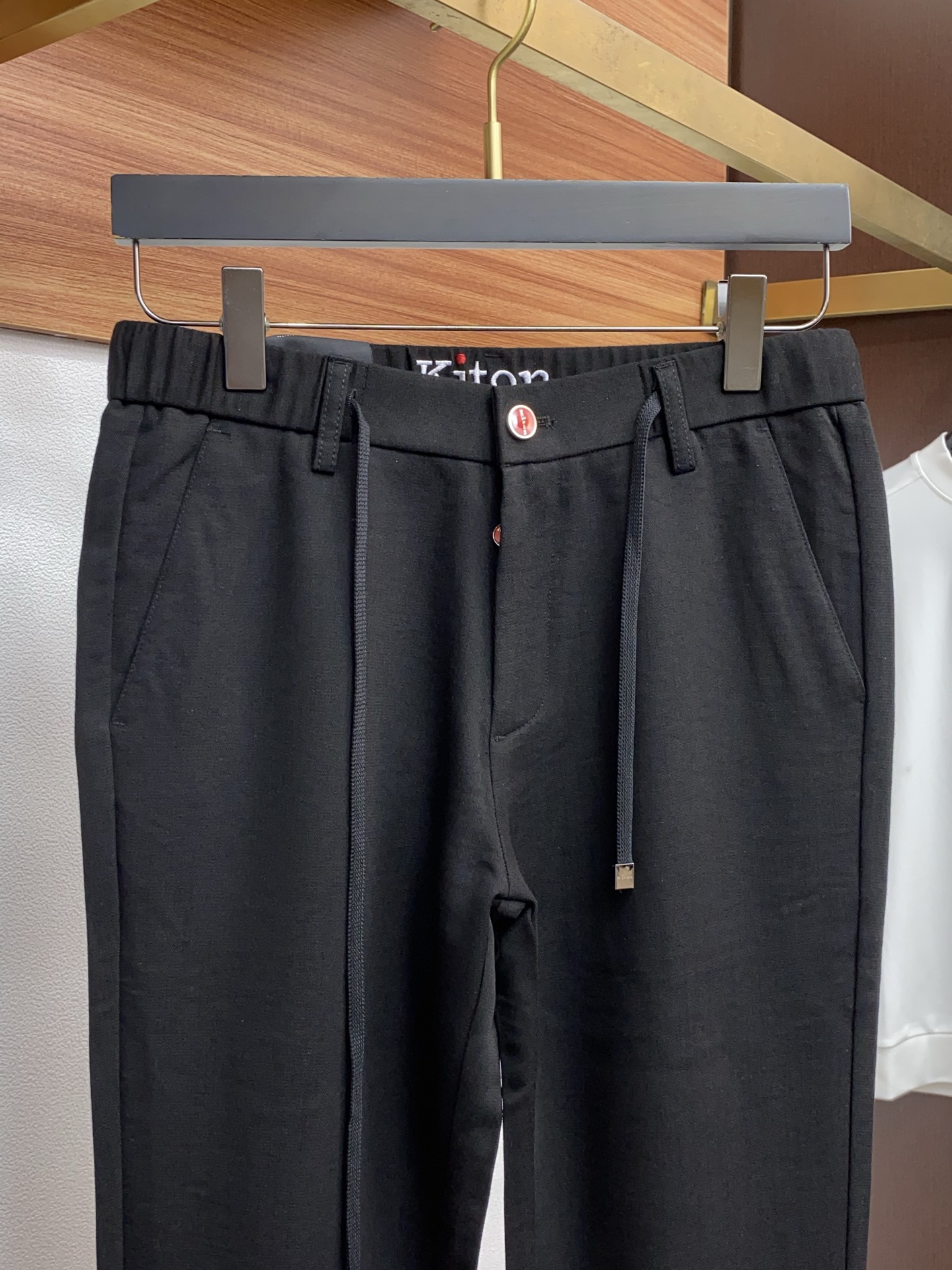 kiton 2026ss 春夏 新品 原单男士西装休闲裤 每季必出的类型，无需质疑的热卖王牌单品，符合四