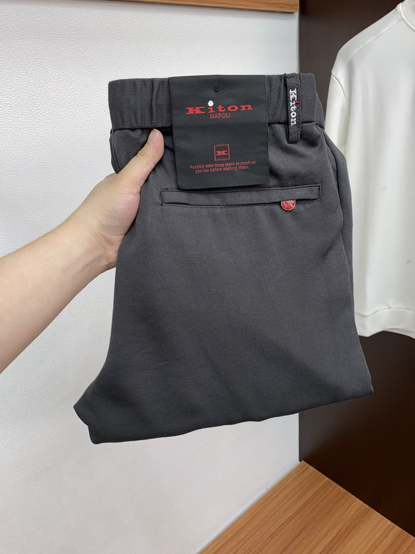 kiton 2026ss 春夏 新品 原单男士西装休闲裤 每季必出的类型，无需质疑的热卖王牌单品，符合四