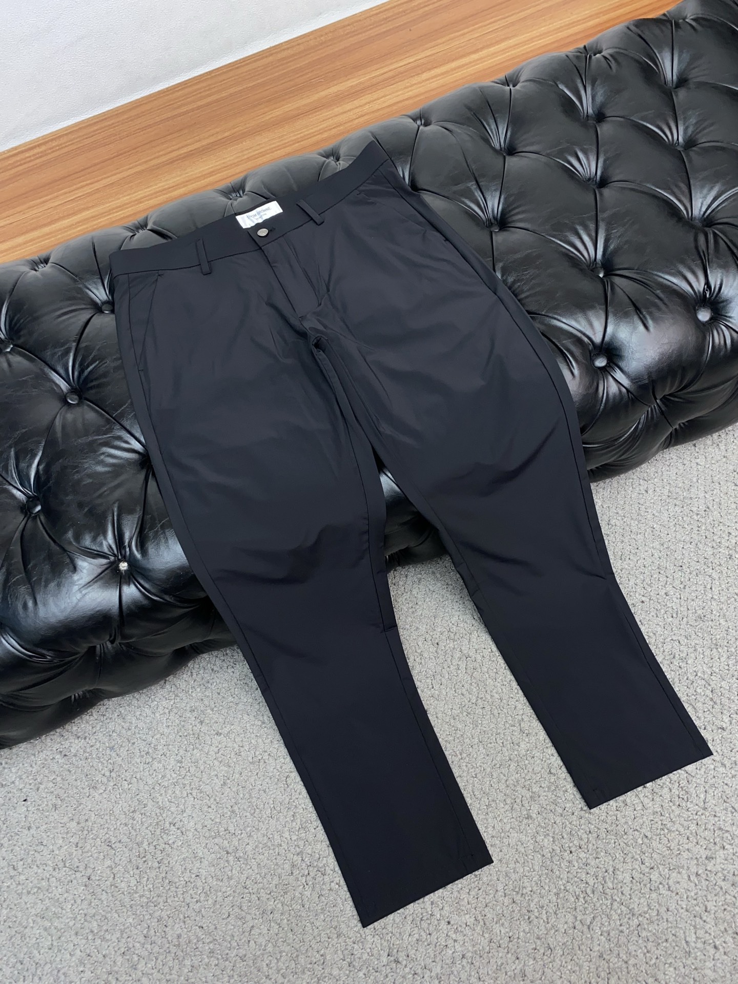 TB 2026ss 春夏 新品 原单男士西装休闲裤 每季必出的类型，无需质疑的热卖王牌单品，符合四季最佳