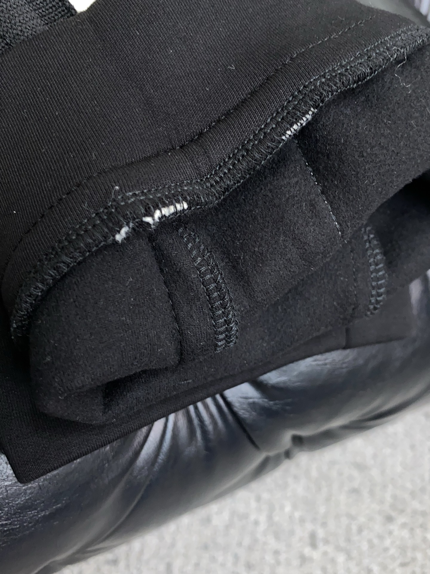 蒙口 秋冬新款加厚拉绒休闲裤，老钱风格强势上新，新款不断！！！高级纯棉加厚拉绒面料，寒冬保暖神器，男士休