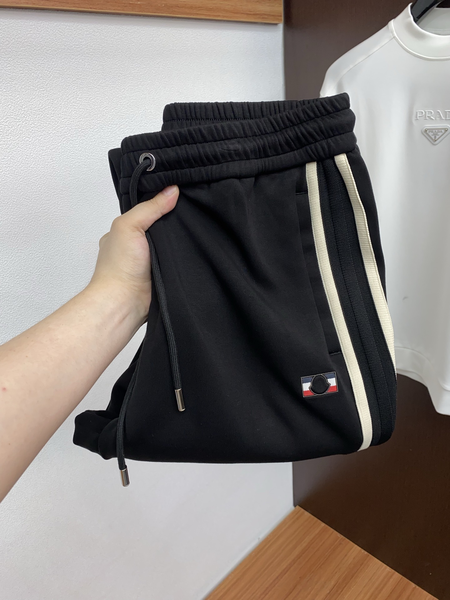 蒙口 秋冬新款加厚拉绒休闲裤，老钱风格强势上新，新款不断！！！高级纯棉加厚拉绒面料，寒冬保暖神器，男士休