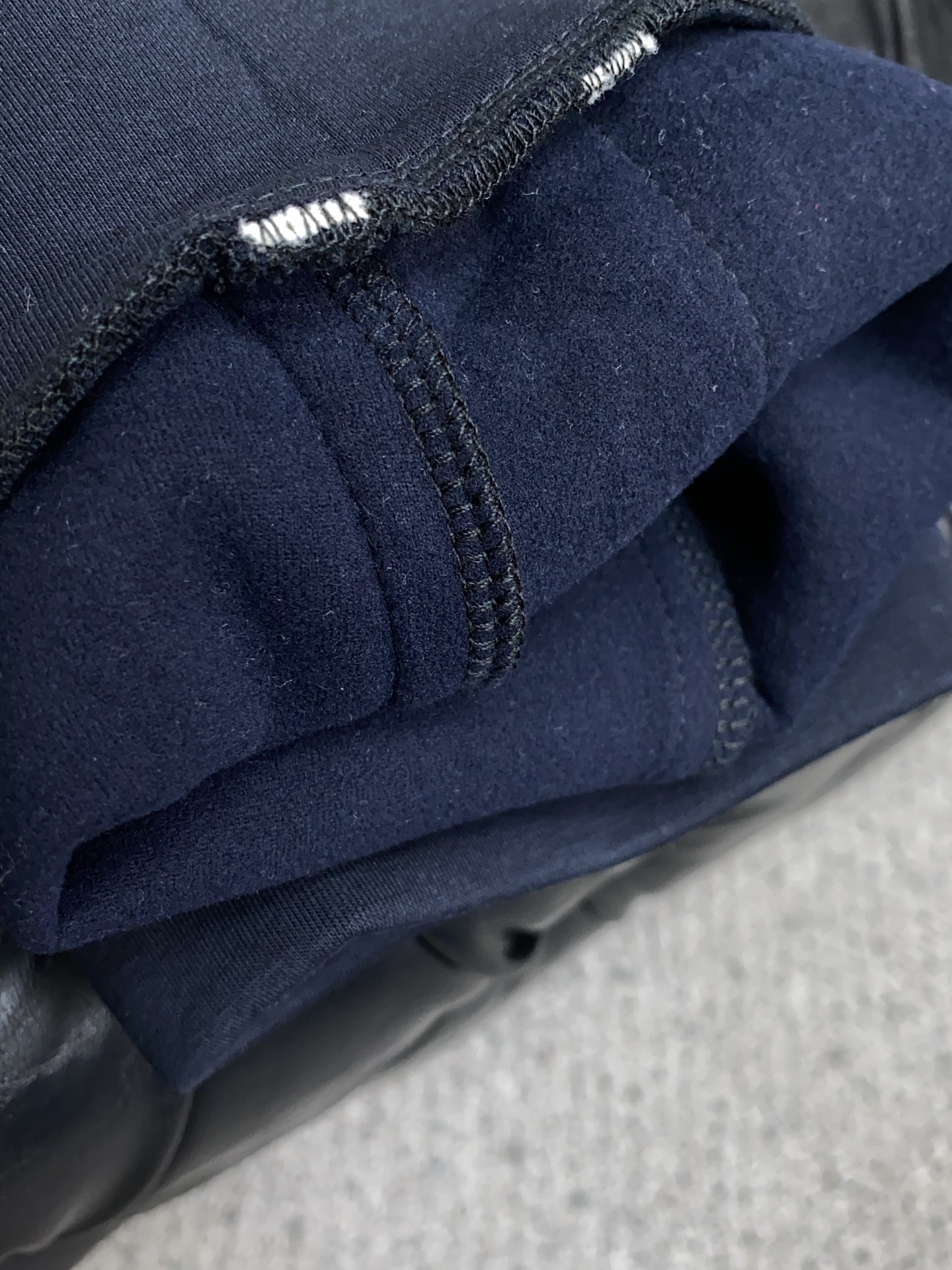 蒙口 秋冬新款加厚拉绒休闲裤，老钱风格强势上新，新款不断！！！高级纯棉加厚拉绒面料，寒冬保暖神器，男士休