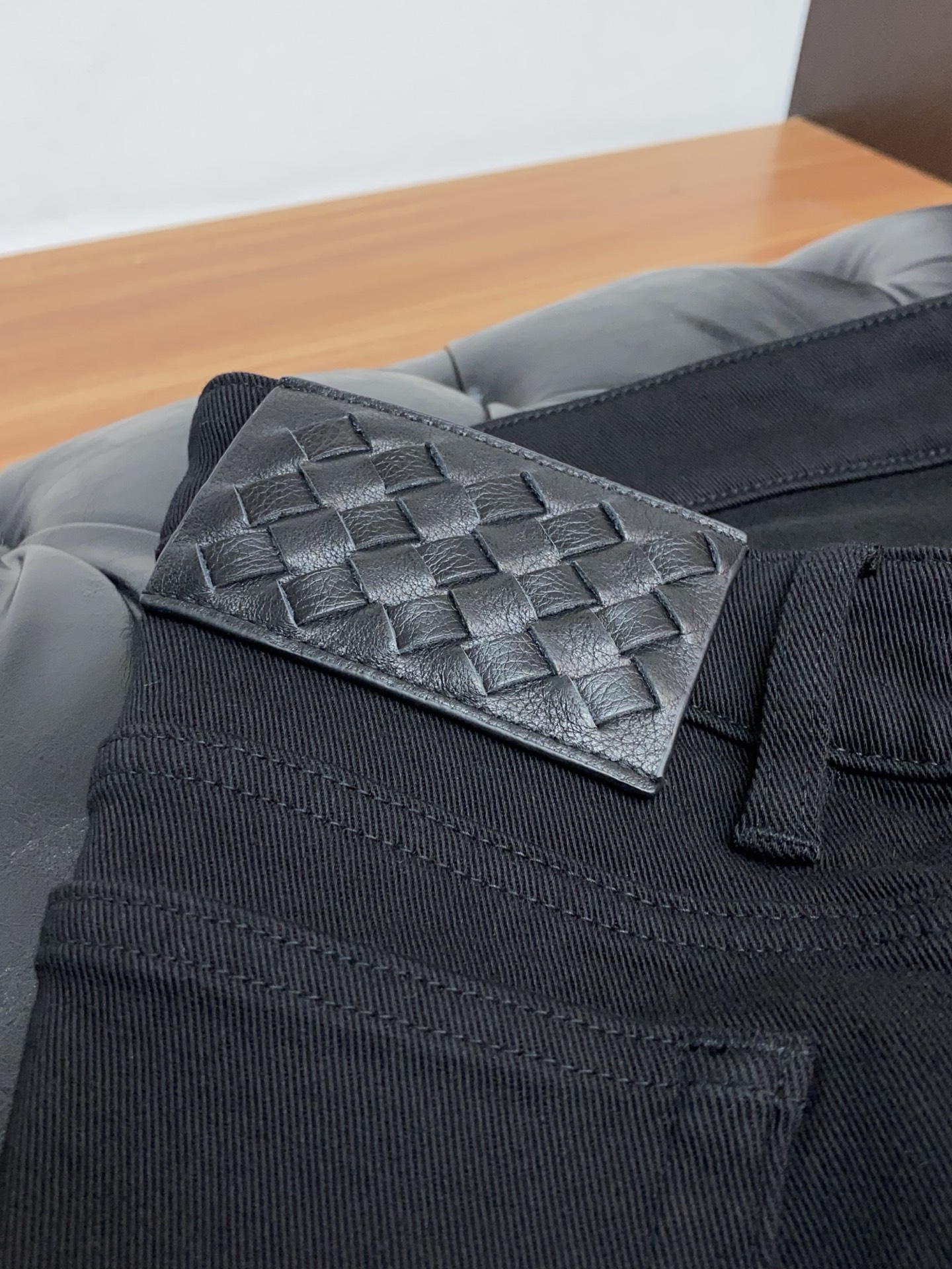 BV 2025SS秋冬 新品 原单男士修身牛仔休闲裤 纯血统品 G柜7000+ 每季必出的类型，无需质疑