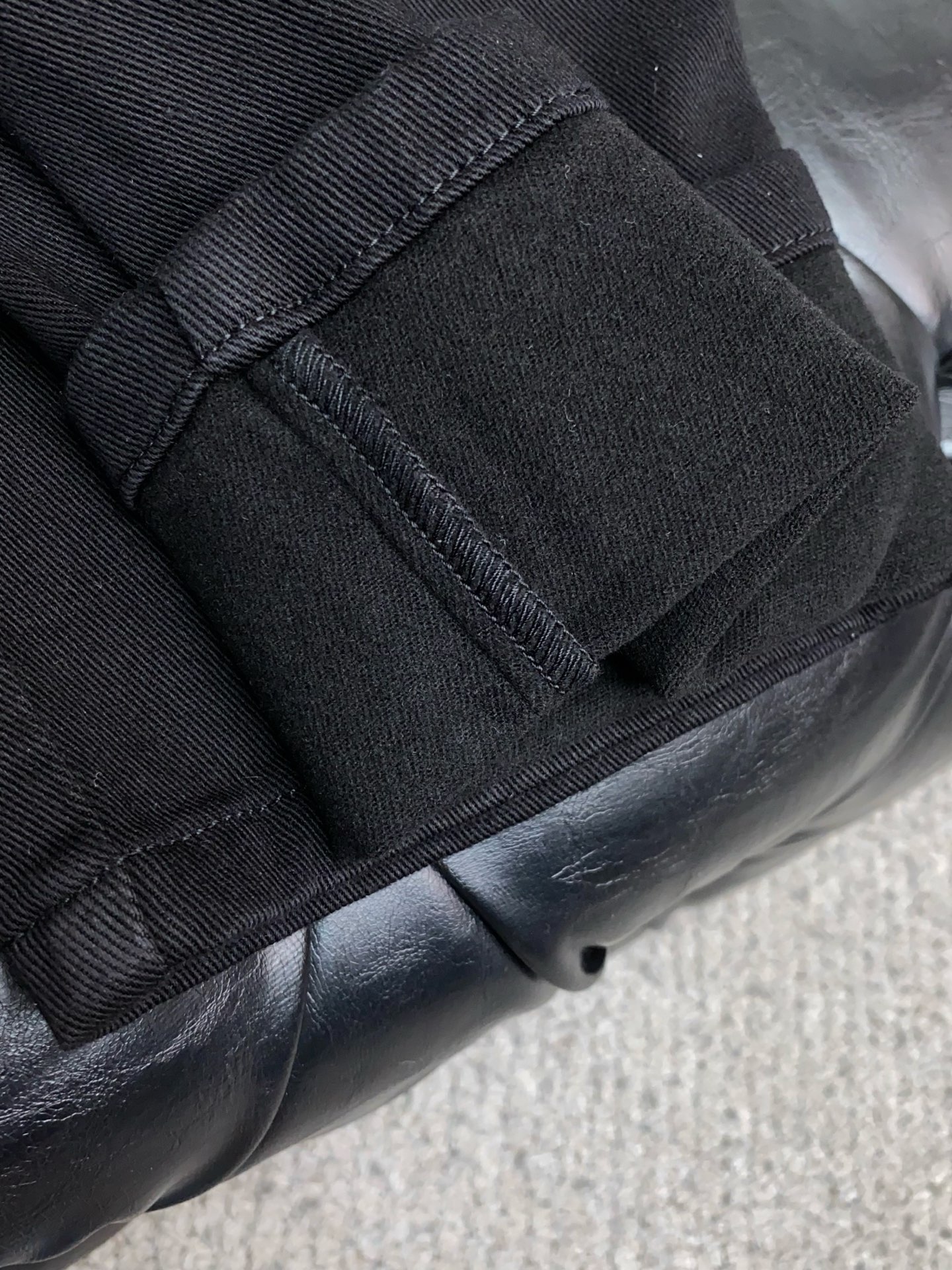 BV 2025SS秋冬 新品 原单男士修身牛仔休闲裤 纯血统品 G柜7000+ 每季必出的类型，无需质疑