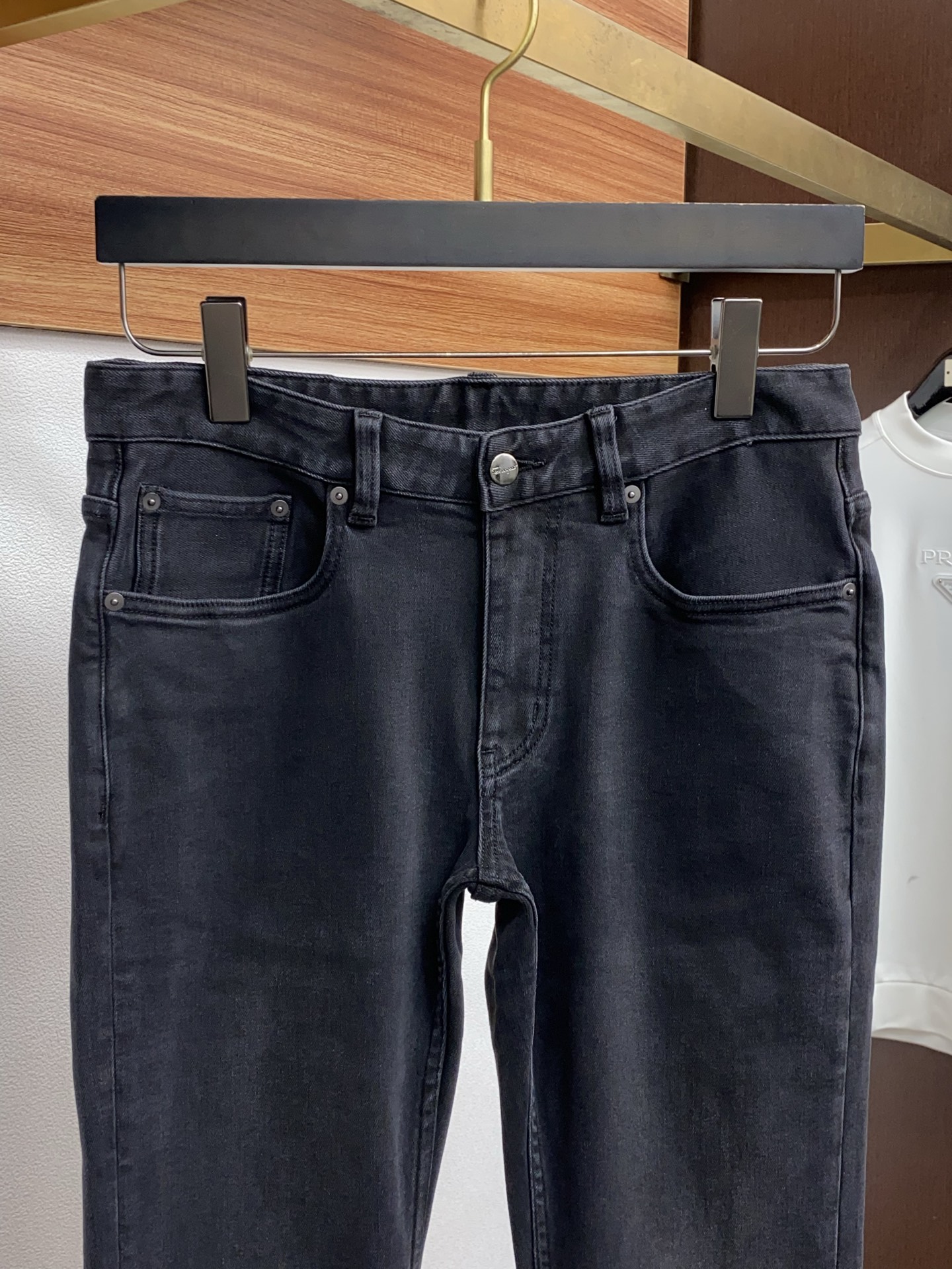 芬迪 2025SS秋冬 新品 原单男士修身牛仔休闲裤 纯血统品 G柜7000+ 每季必出的类型，无需质疑