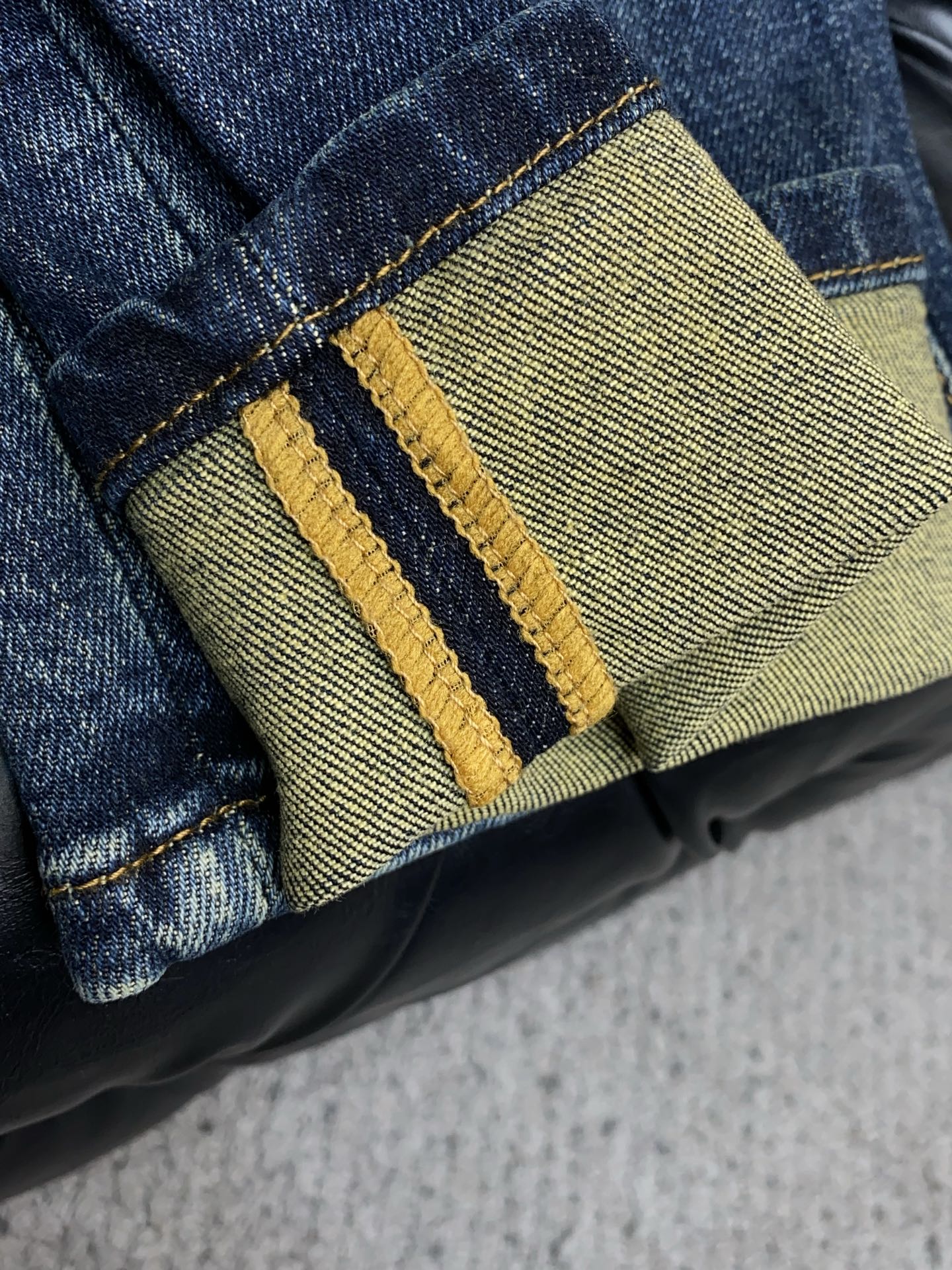 罗意威 2025SS秋冬 新品 原单男士修身牛仔休闲裤 纯血统品 G柜7000+ 每季必出的类型，无需质