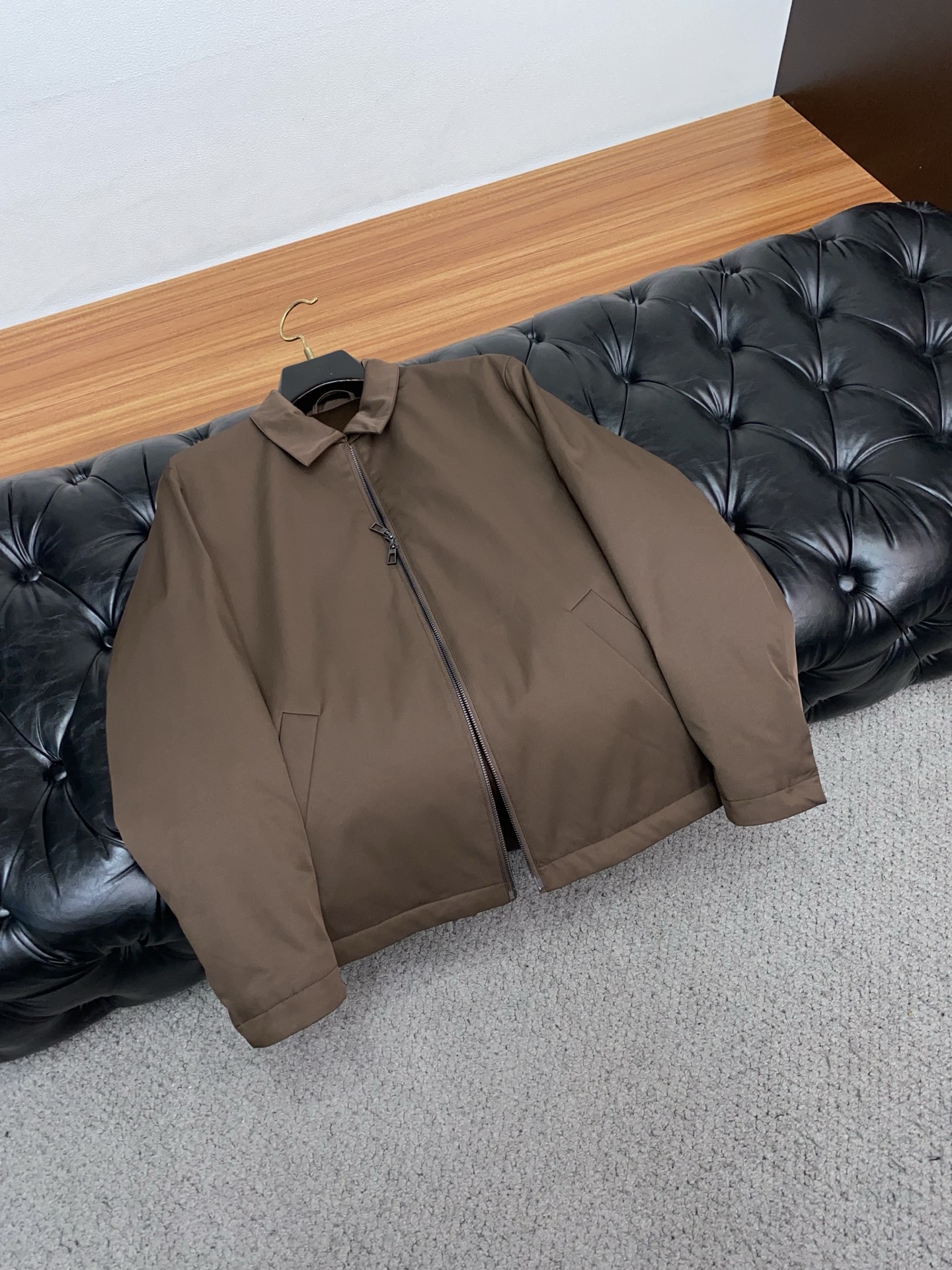 lP🆕 诺悠翩雅 2025秋冬新款翻领棉衣 夹克 原版1:1订制五金配件全进口原版定制 欢迎专柜对比 绝