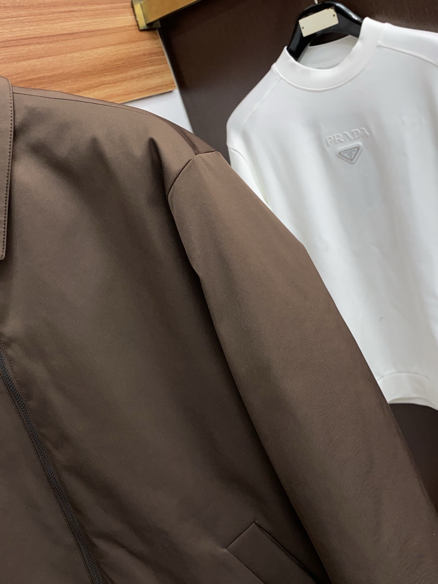 lP🆕 诺悠翩雅 2025秋冬新款翻领棉衣 夹克 原版1:1订制五金配件全进口原版定制 欢迎专柜对比 绝