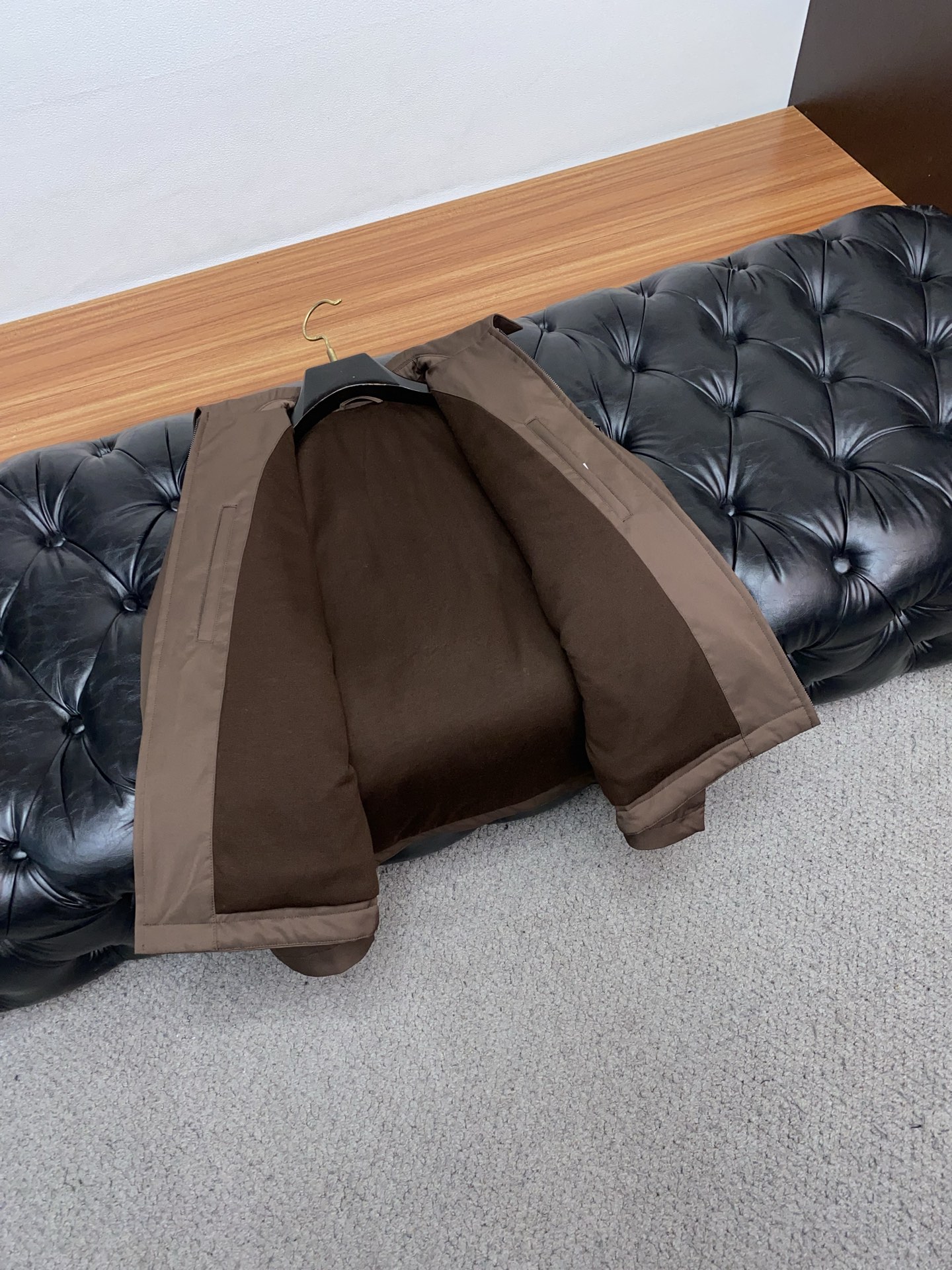 lP🆕 诺悠翩雅 2025秋冬新款翻领棉衣 夹克 原版1:1订制五金配件全进口原版定制 欢迎专柜对比 绝