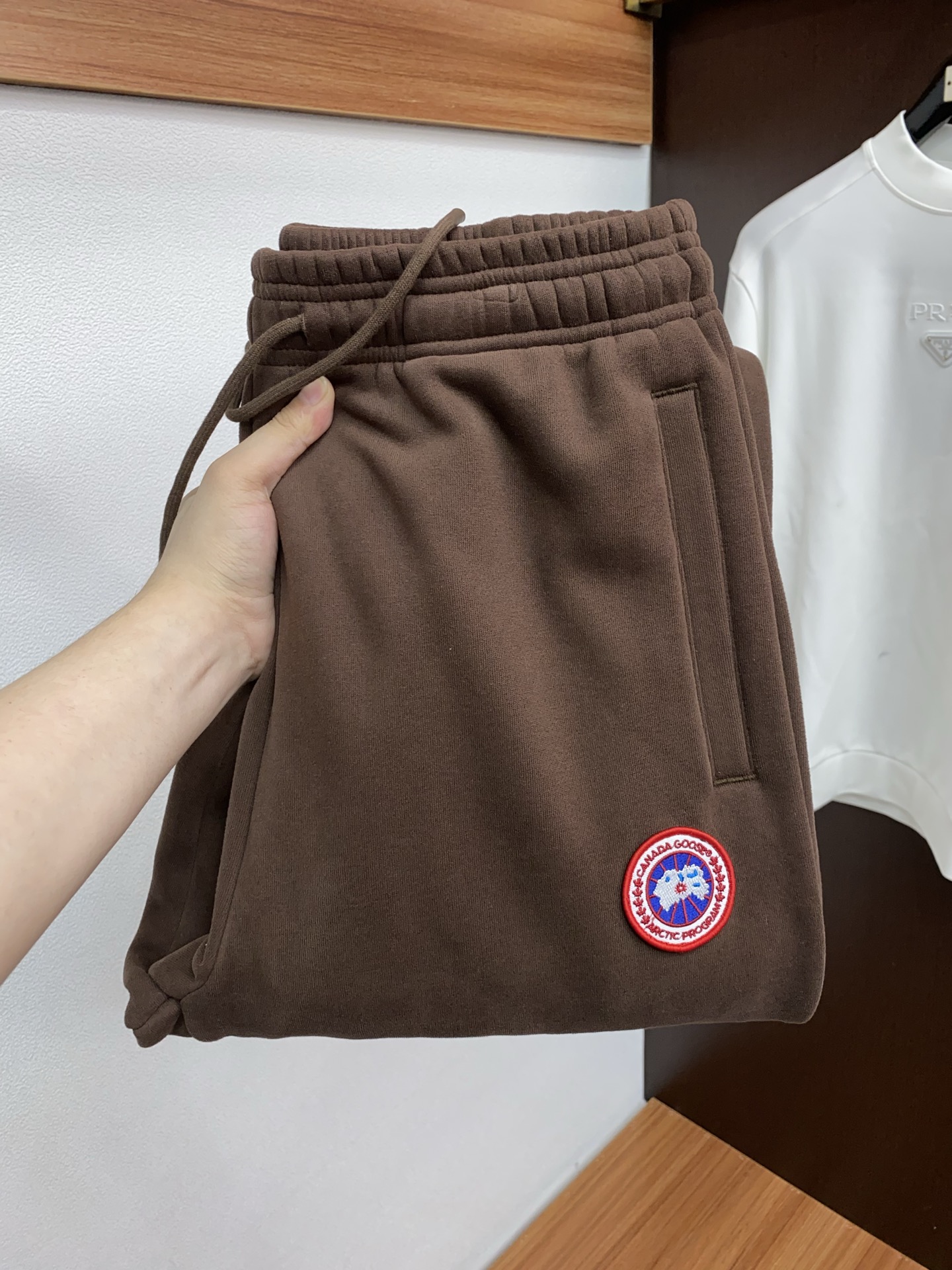 大鹅 25S秋冬男新款工艺休闲裤.定制纯棉加绒裤！经典！！！高端纯棉复合高级不倒绒面料打造.贴身质地柔软