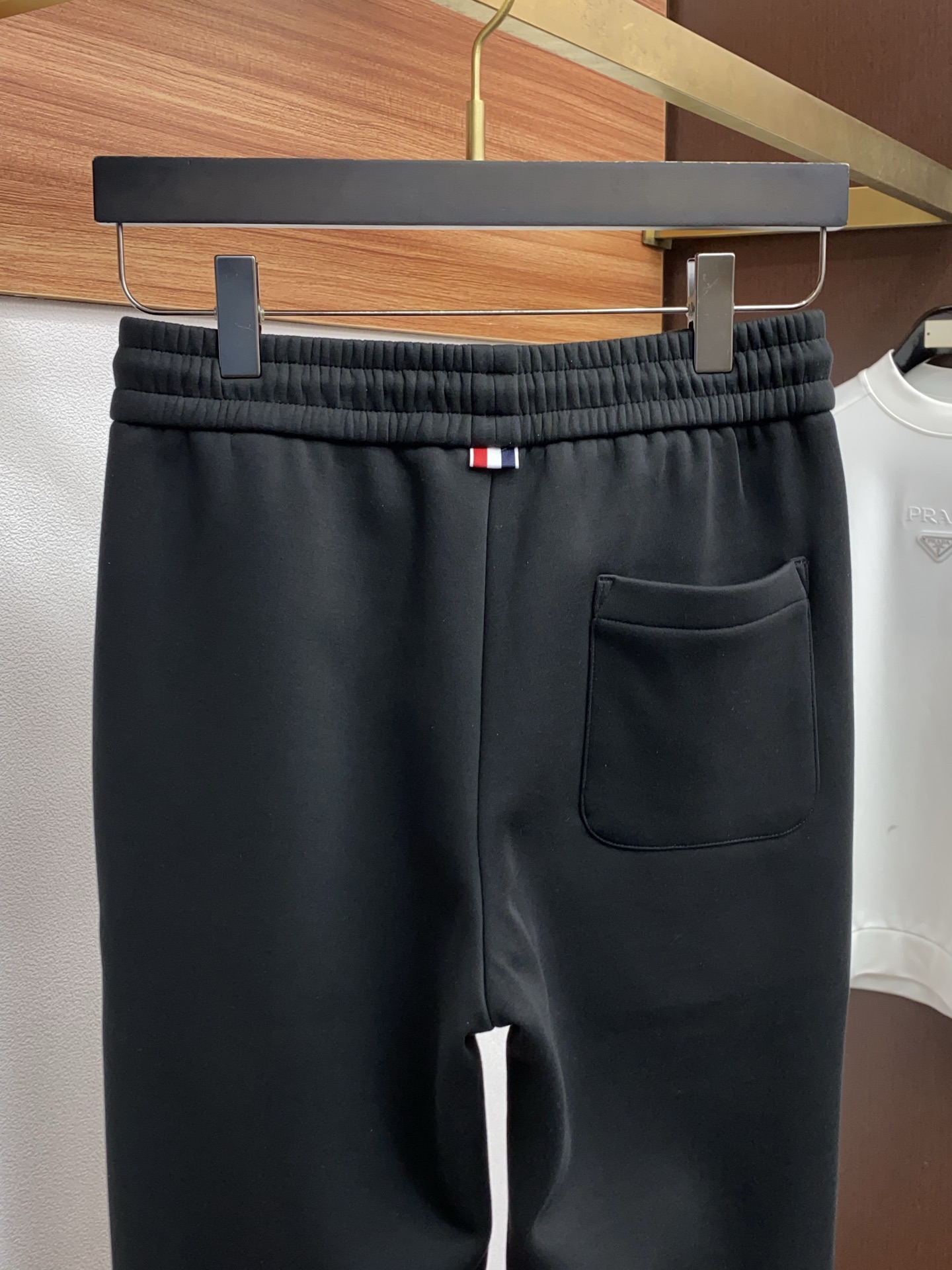 TB 秋冬新款加绒休闲裤 休闲直筒风格强势上新，新款不断！！！高级纯棉面料，寒冬保暖神器，男士休闲长裤，