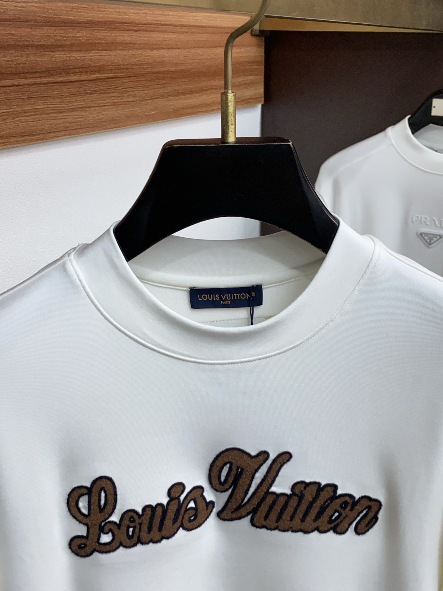 lp🆕 诺悠翩雅 25ss秋季 新品 新款贸易订单圆领长袖打底衫长袖T恤网红款！上身舒适透气，不僵硬，整