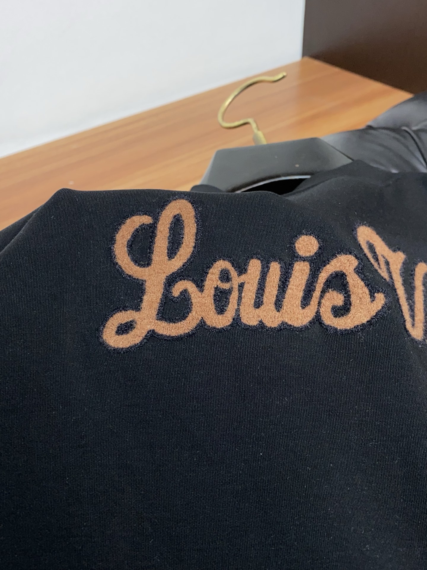 lp🆕 诺悠翩雅 25ss秋季 新品 新款贸易订单圆领长袖打底衫长袖T恤网红款！上身舒适透气，不僵硬，整