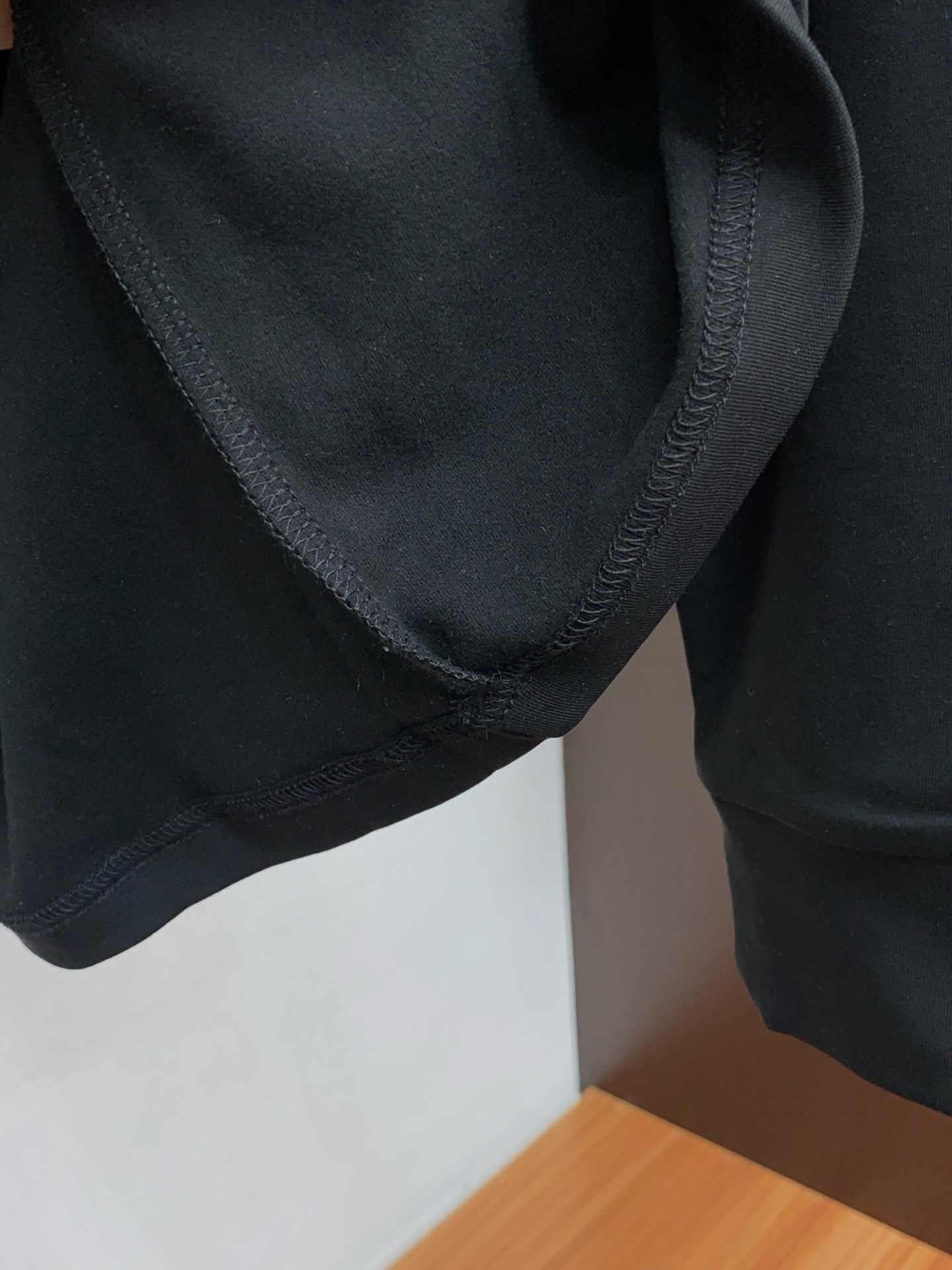 lp🆕 诺悠翩雅 25ss秋季 新品 新款贸易订单圆领长袖打底衫长袖T恤网红款！上身舒适透气，不僵硬，整