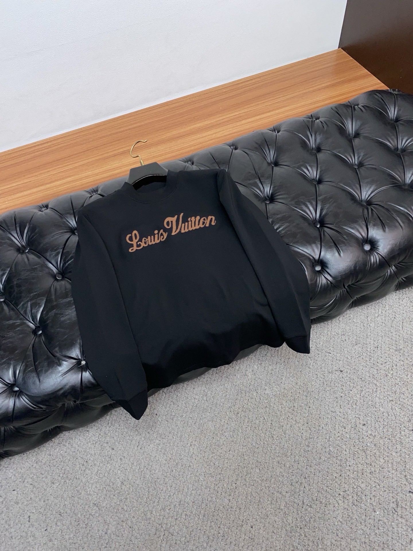 lp🆕 诺悠翩雅 25ss秋季 新品 新款贸易订单圆领长袖打底衫长袖T恤网红款！上身舒适透气，不僵硬，整