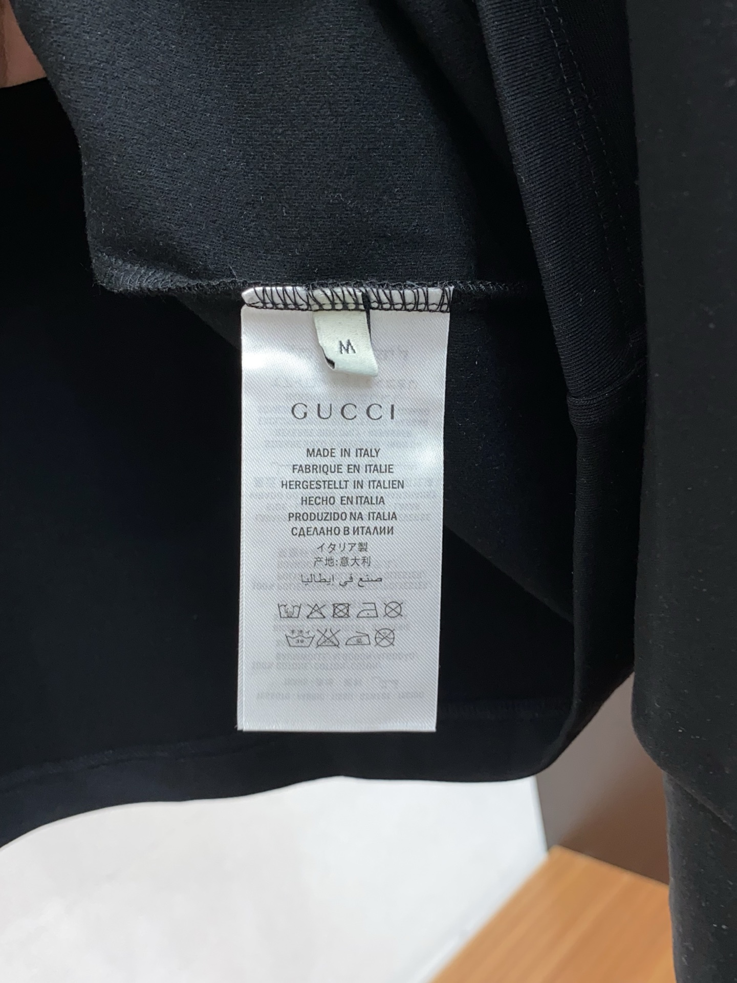 古奇 25ss秋季 新品 新款贸易订单圆领长袖打底衫长袖T恤网红款！上身舒适透气，不僵硬，整体有着丰富的