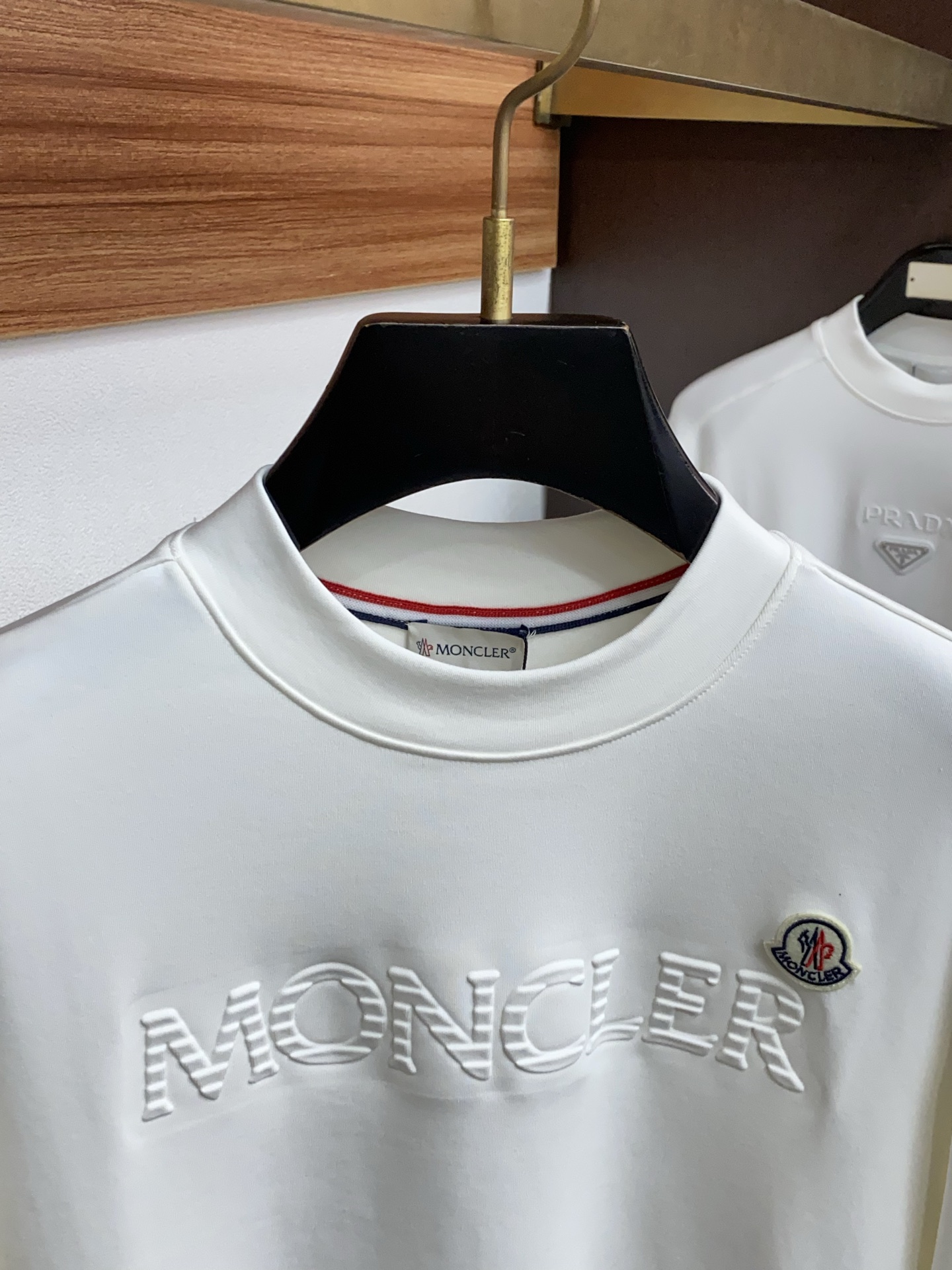 蒙口 25ss秋季 新品 新款贸易订单圆领长袖打底衫长袖T恤网红款！上身舒适透气，不僵硬，整体有着丰富的