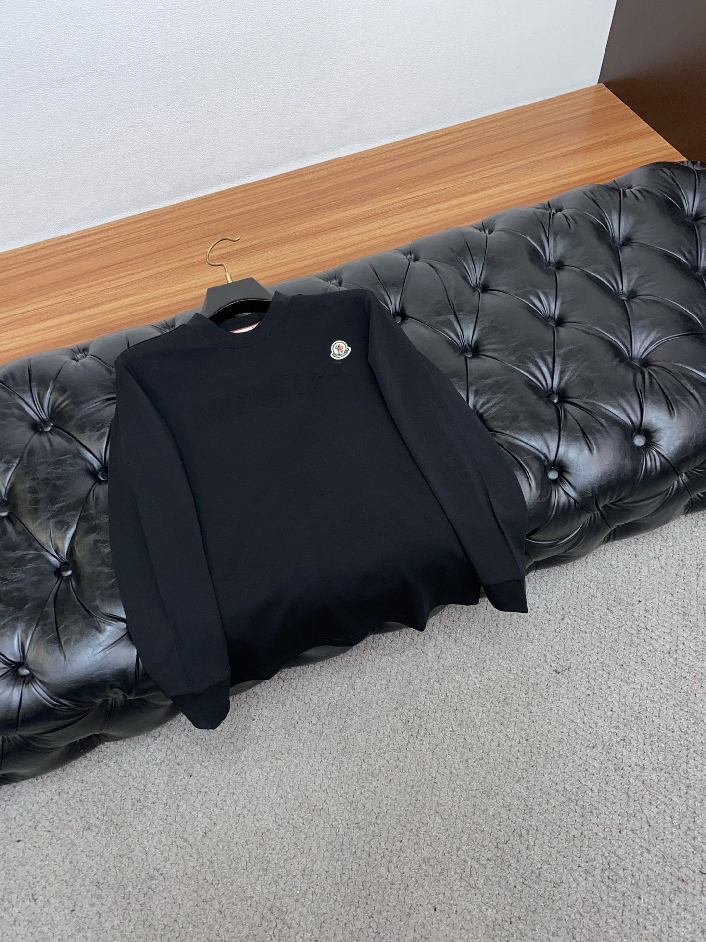 蒙口 25ss秋季 新品 新款贸易订单圆领长袖打底衫长袖T恤网红款！上身舒适透气，不僵硬，整体有着丰富的